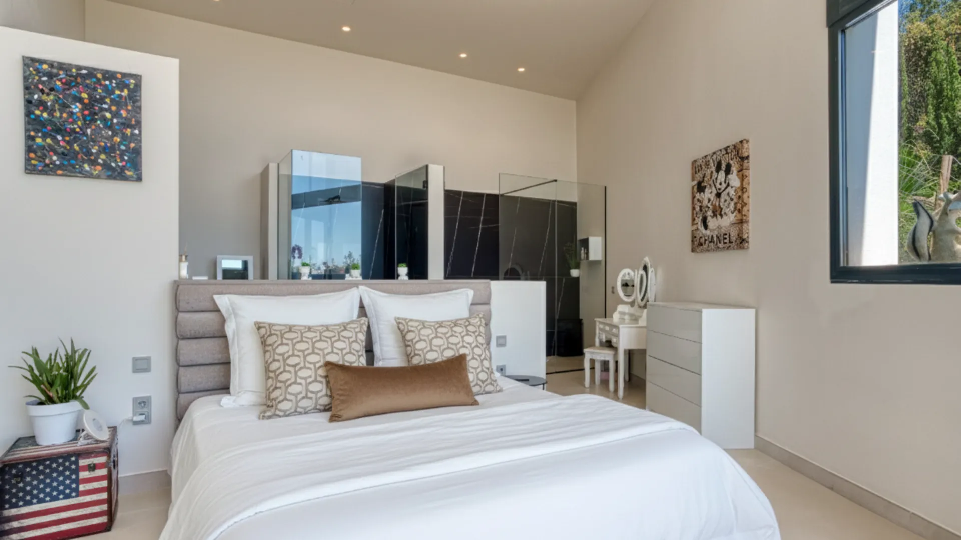 Villa con 5 dormitorios en venta en Los Altos de los Monteros