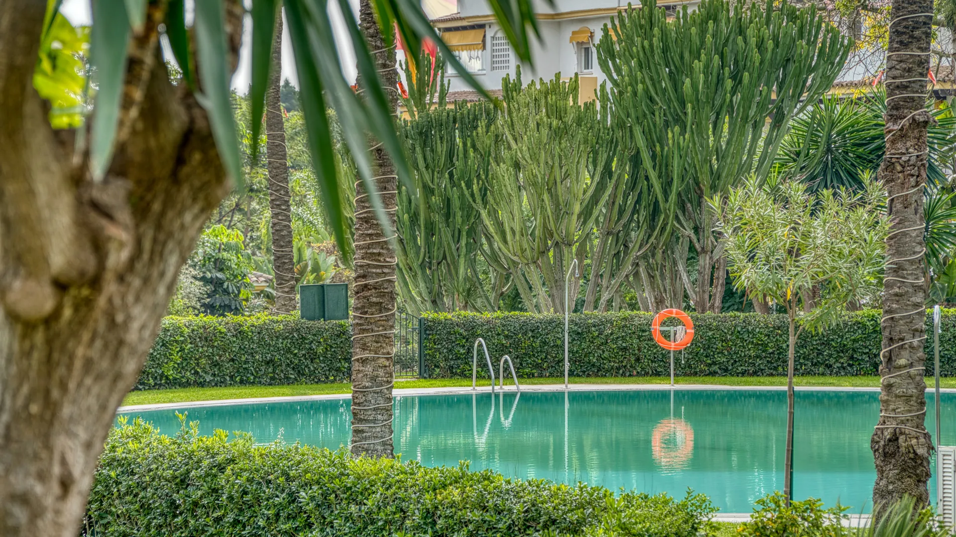 Hacienda Nagüeles I 4 bedrooms ground floor apartment for sale
