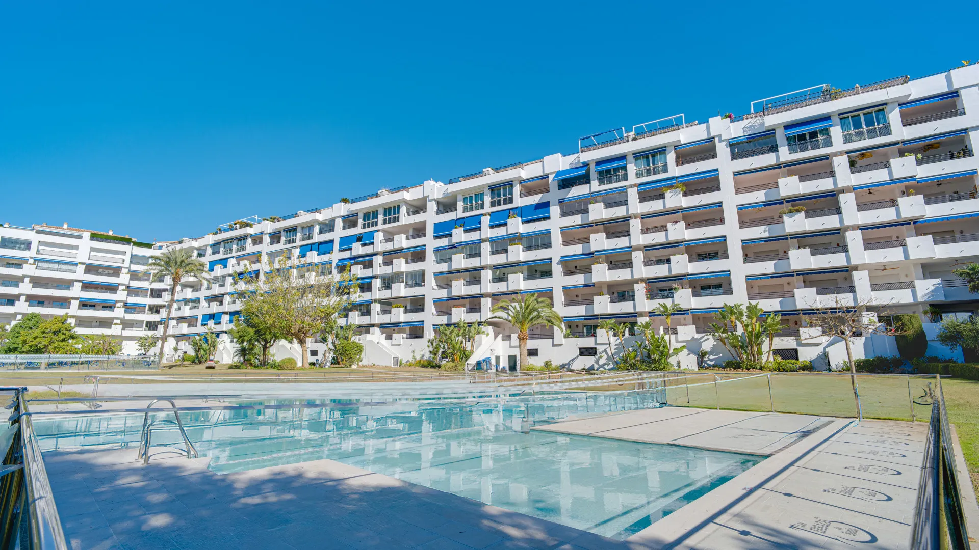 For sale Marbella - Puerto Banus duplex penthouse