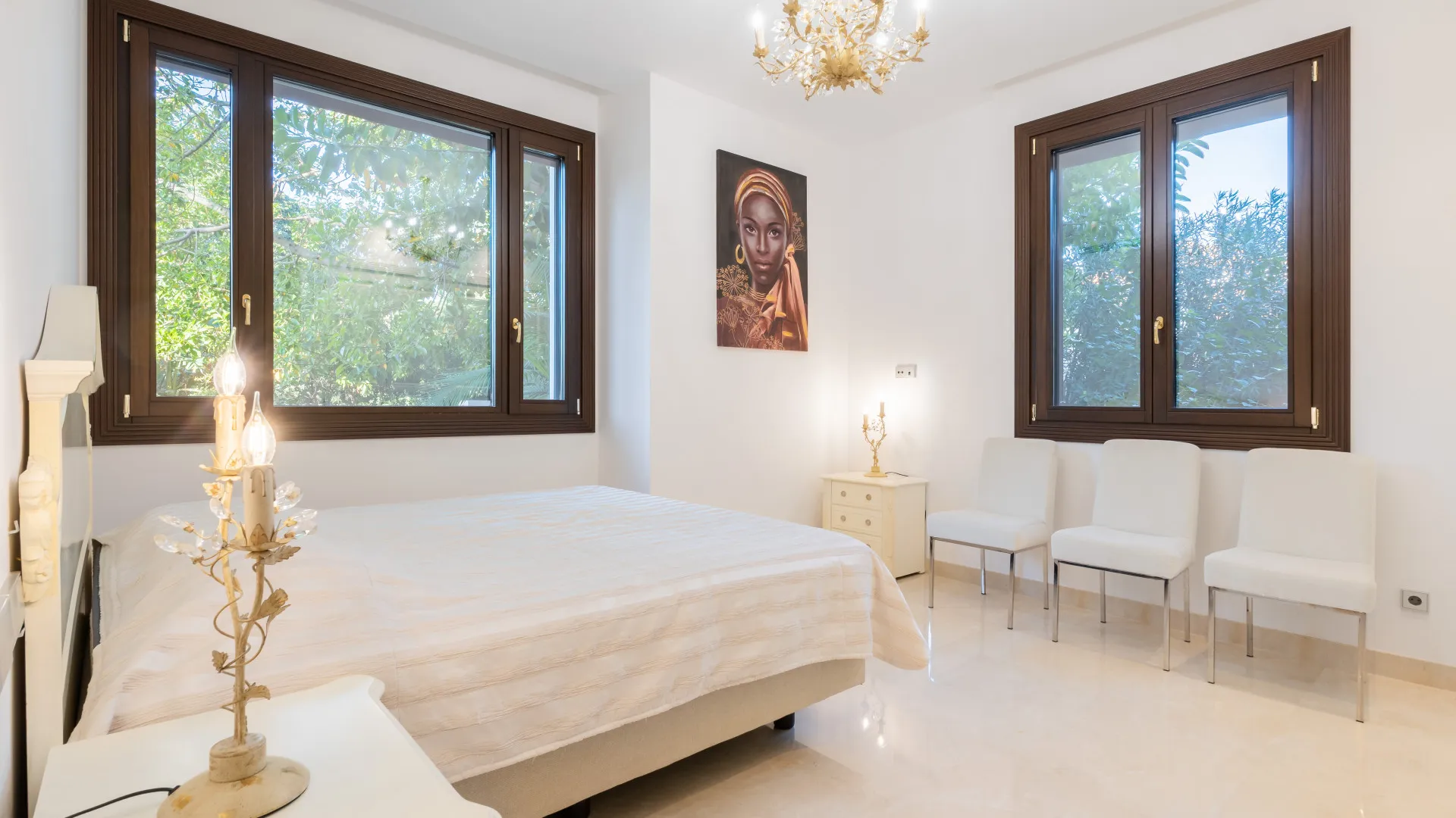 Villa con 7 dormitorios en venta en Casasola
