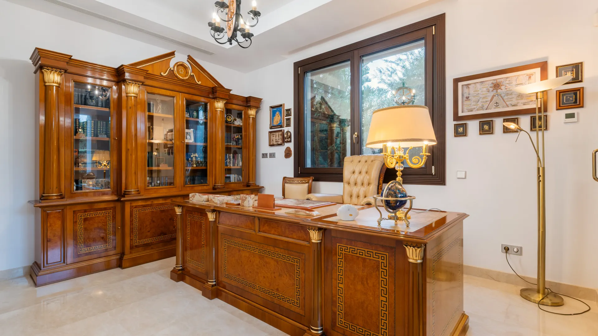 Villa con 7 dormitorios en venta en Casasola