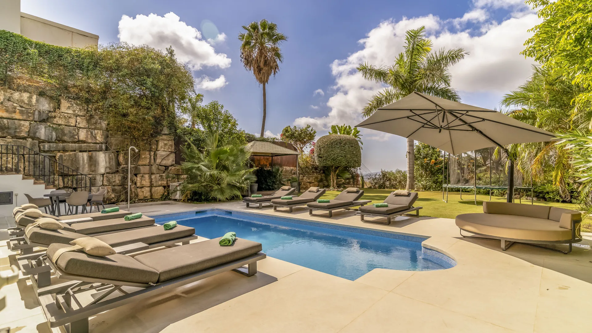 4 bedrooms villa for sale in Sierra Blanca Country Club