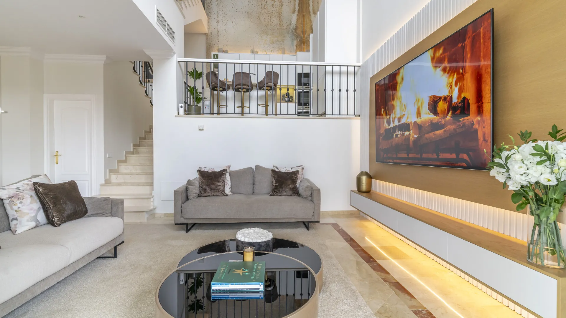 4 bedrooms villa for sale in Sierra Blanca Country Club