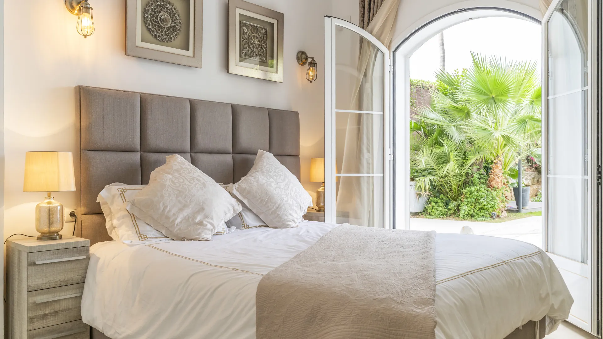4 bedrooms villa for sale in Sierra Blanca Country Club