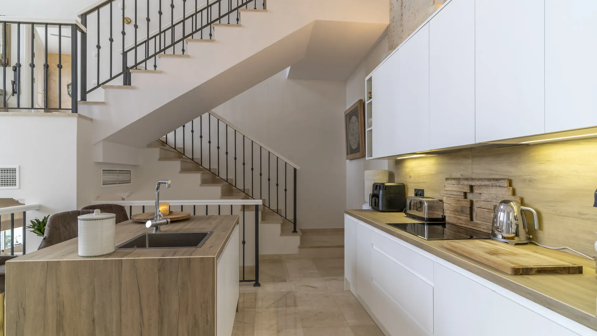 4 bedrooms villa for sale in Sierra Blanca Country Club