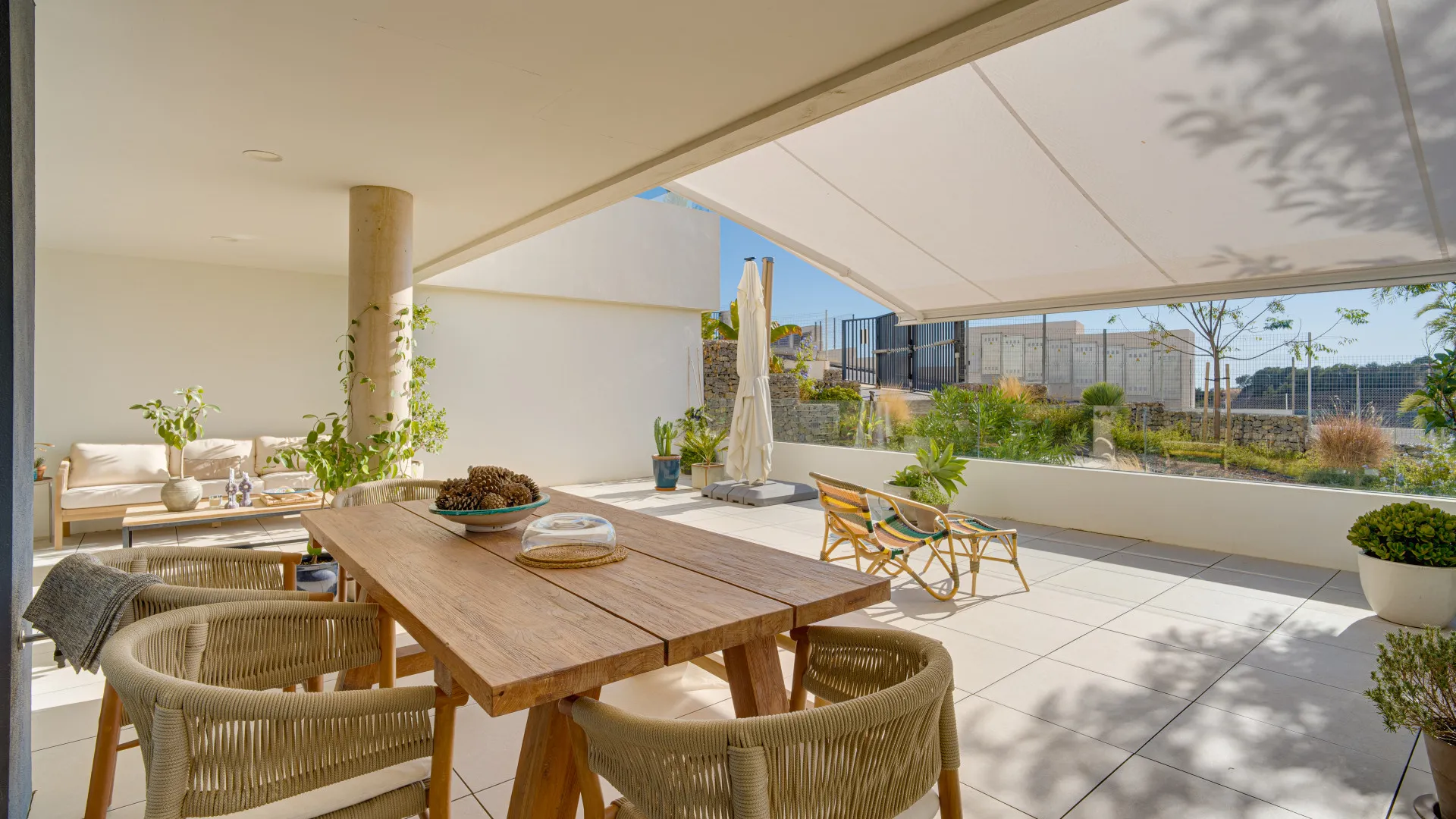 Los Altos de los Monteros ground floor apartment for sale