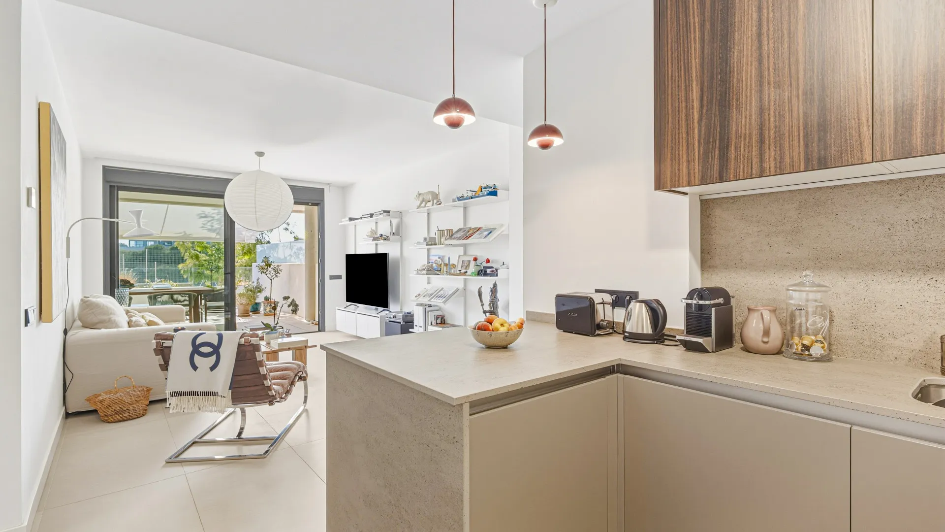 Los Altos de los Monteros ground floor apartment for sale