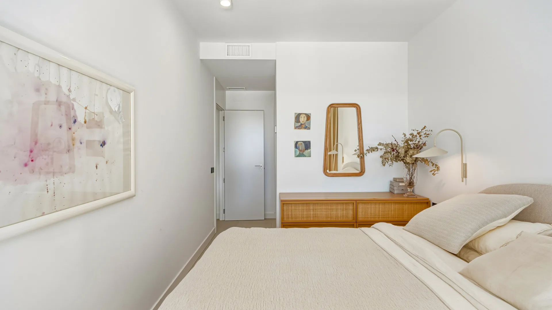 Los Altos de los Monteros ground floor apartment for sale