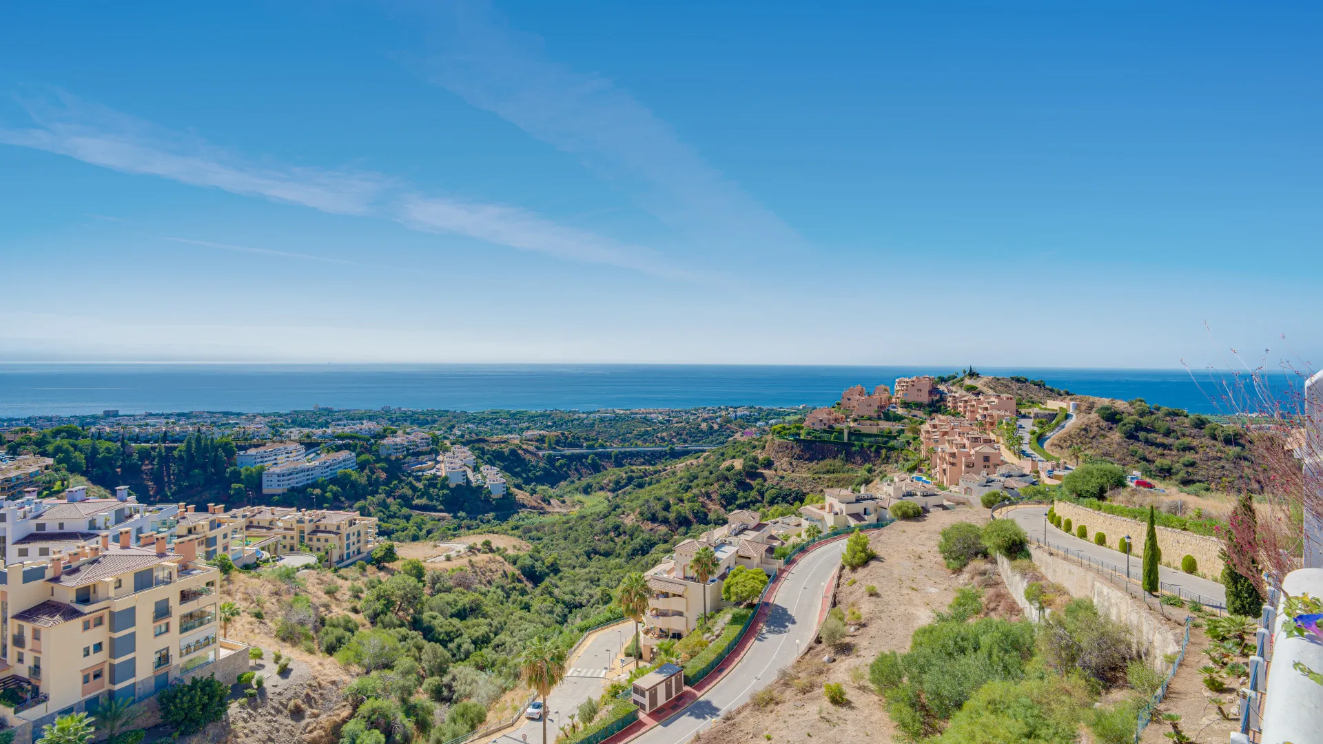 Penthouse for sale in Altos de Calahonda
