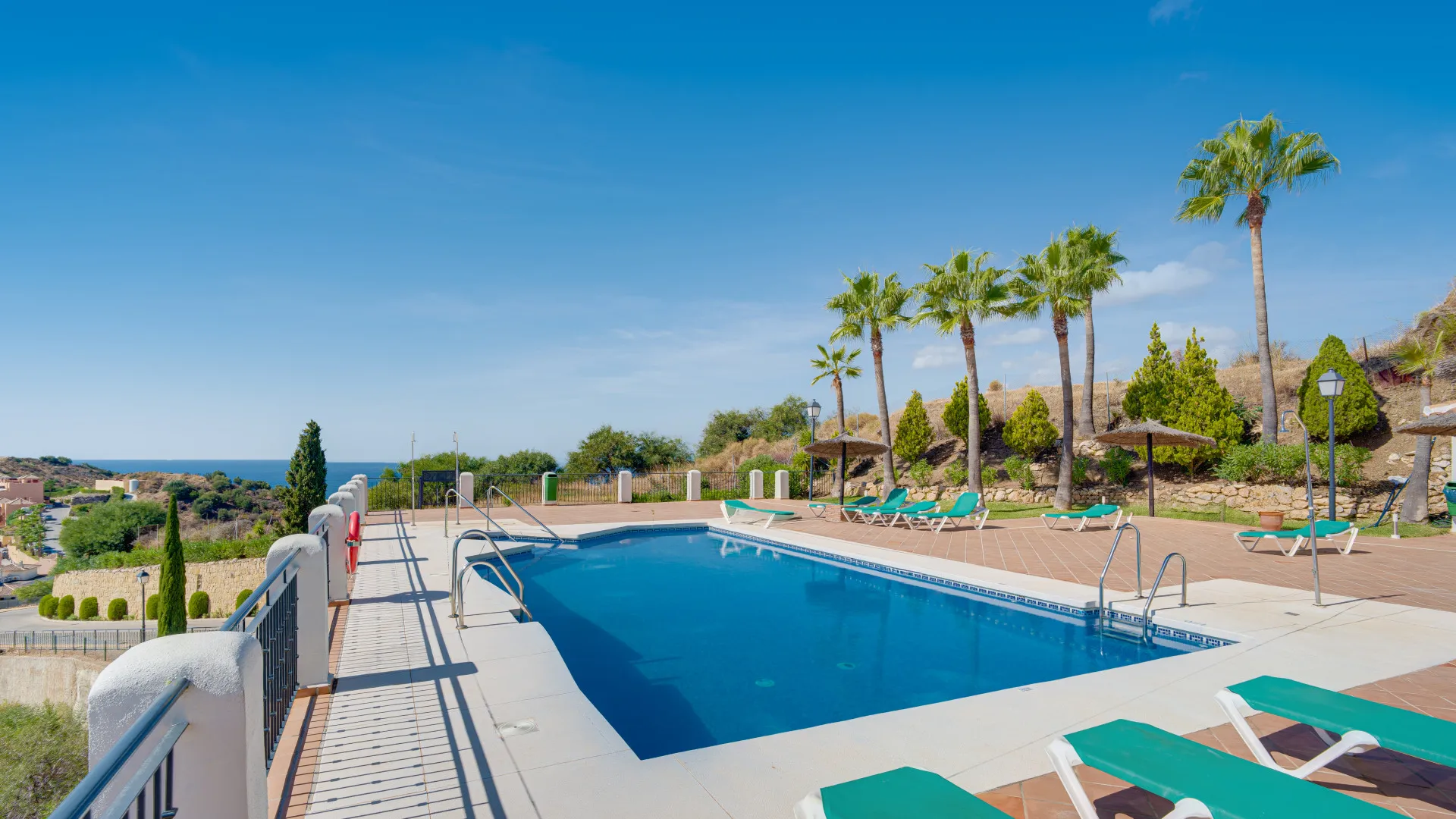 Penthouse for sale in Altos de Calahonda
