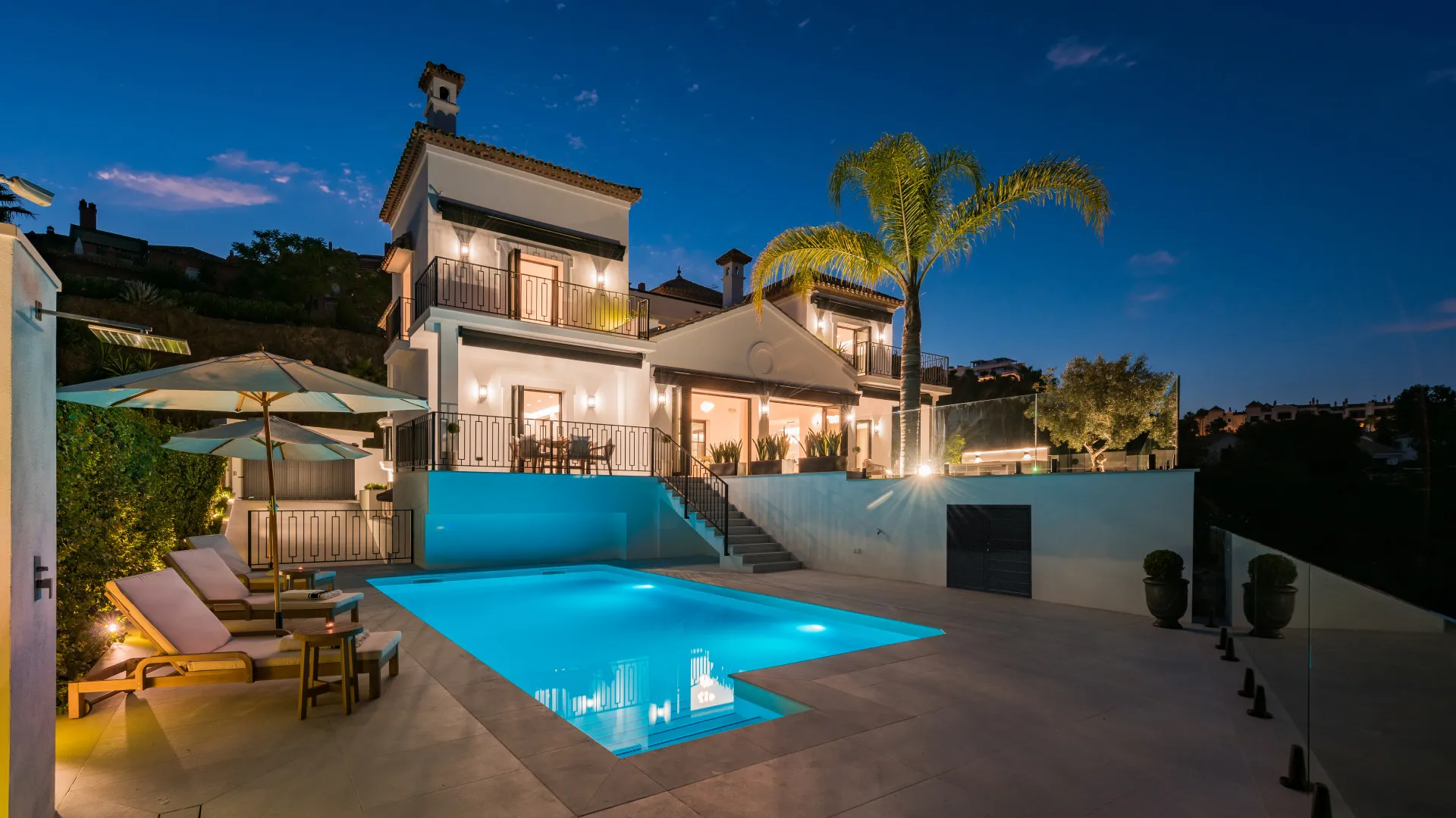 Villa with 5 bedrooms for sale in Monte Halcones