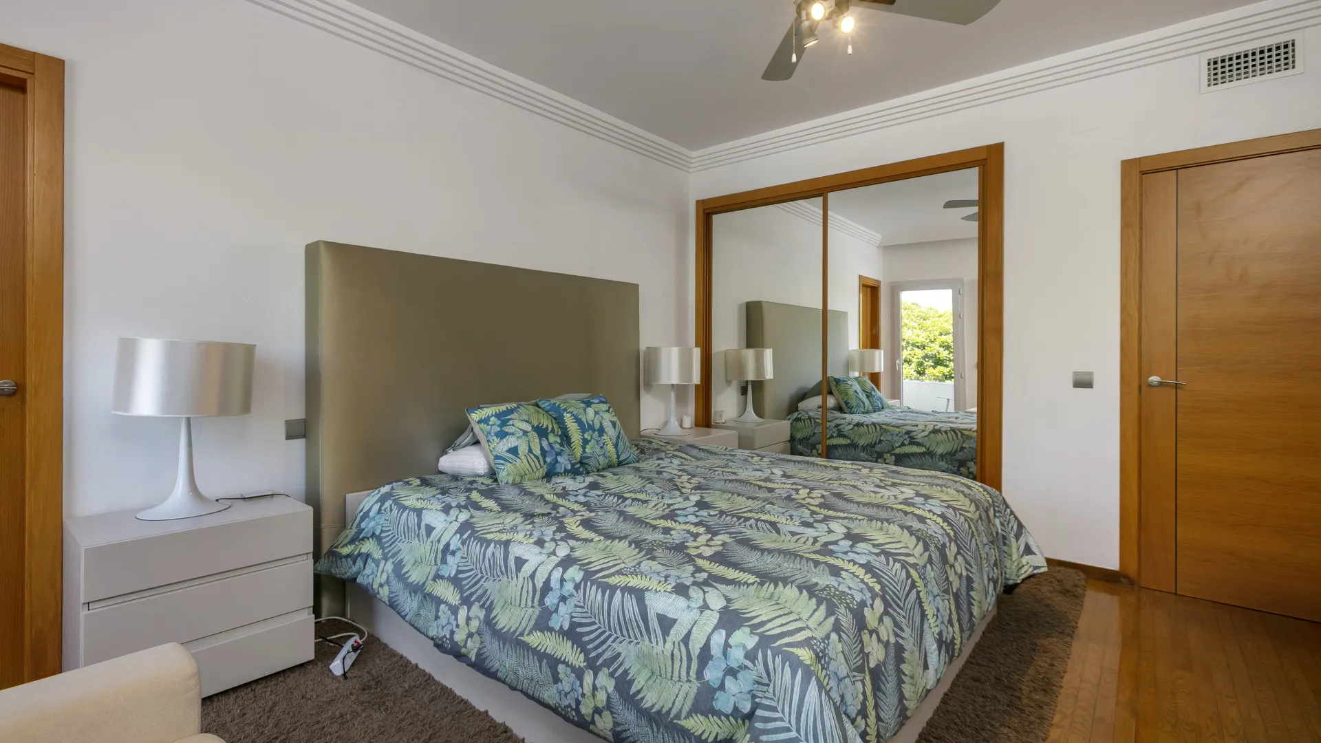 Monte Paraiso 4 bedrooms apartment for sale