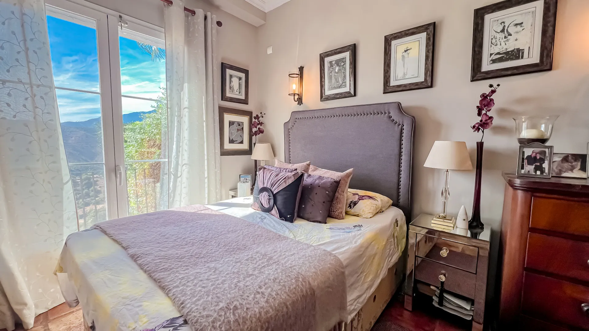 Comprar villa de 4 dormitorios en Sierra Blanca Country Club