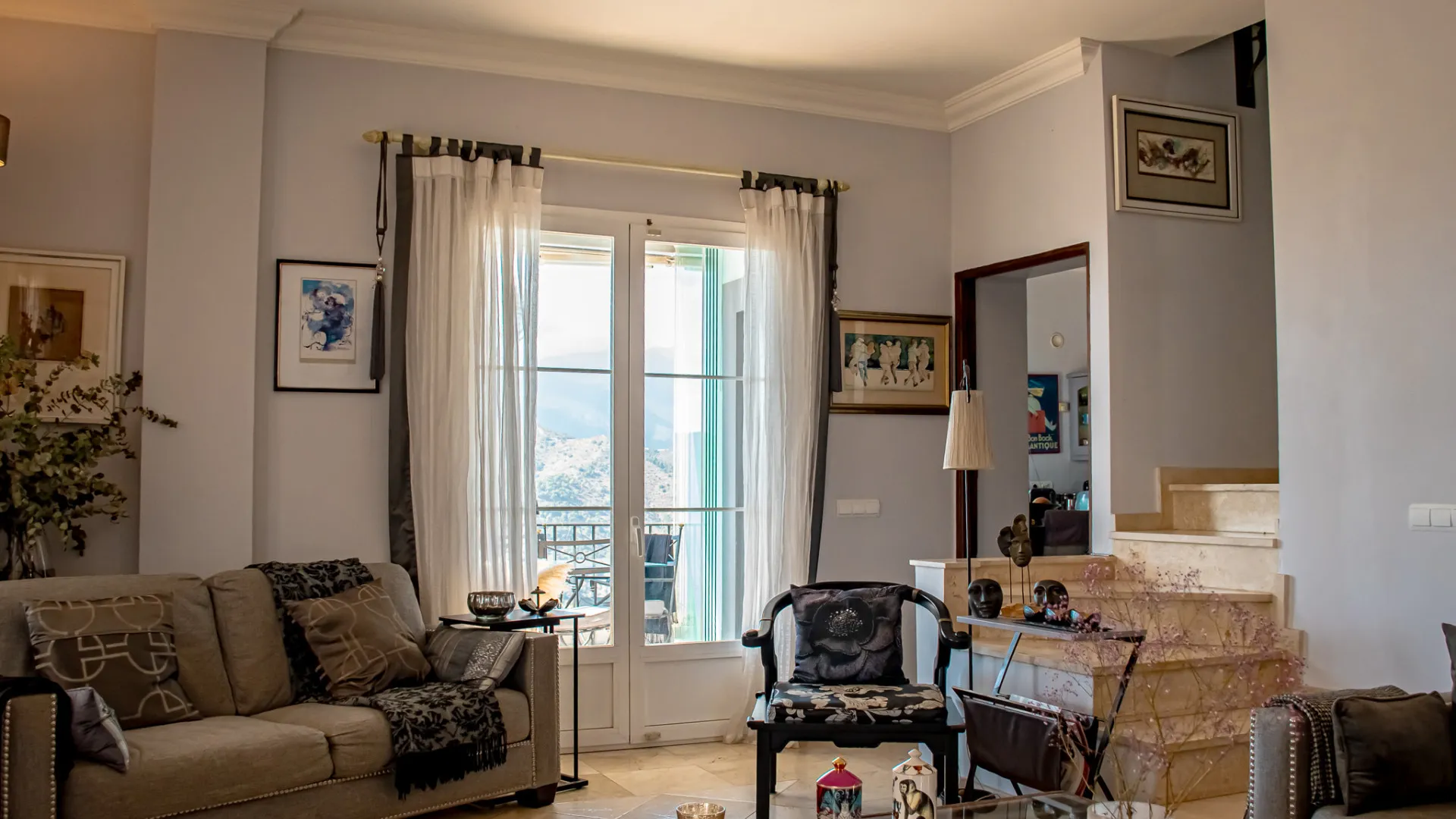 Comprar villa de 4 dormitorios en Sierra Blanca Country Club