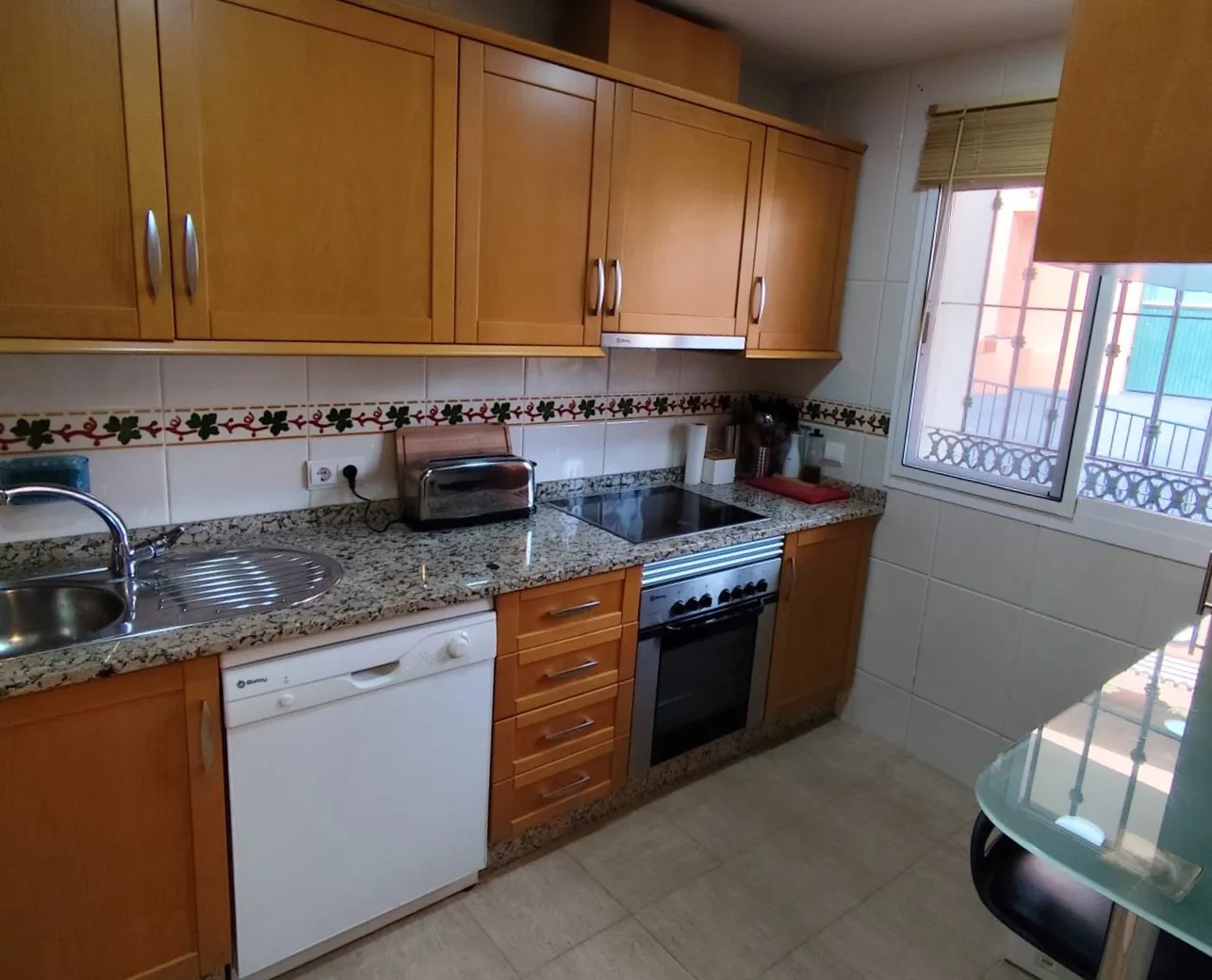 Se vende duplex con 3 dormitorios en Santa Maria Golf