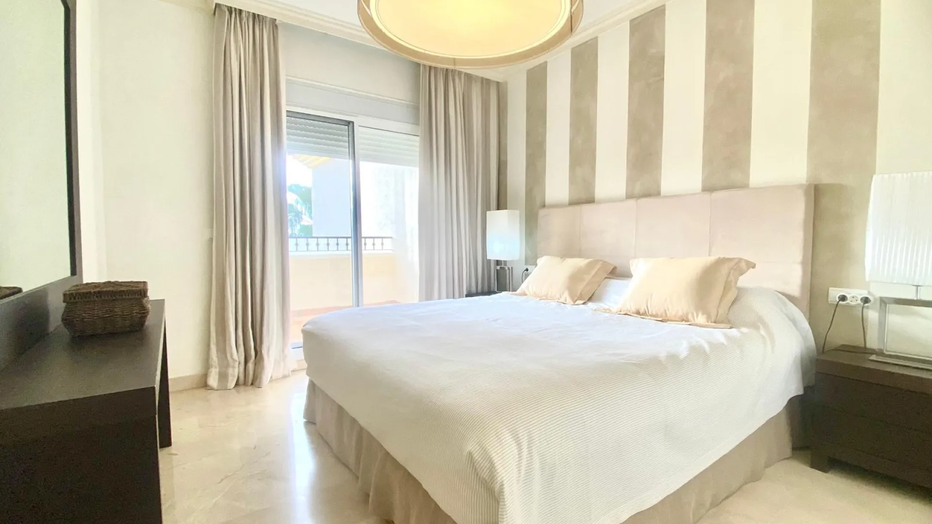Se vende duplex con 3 dormitorios en Santa Maria Golf
