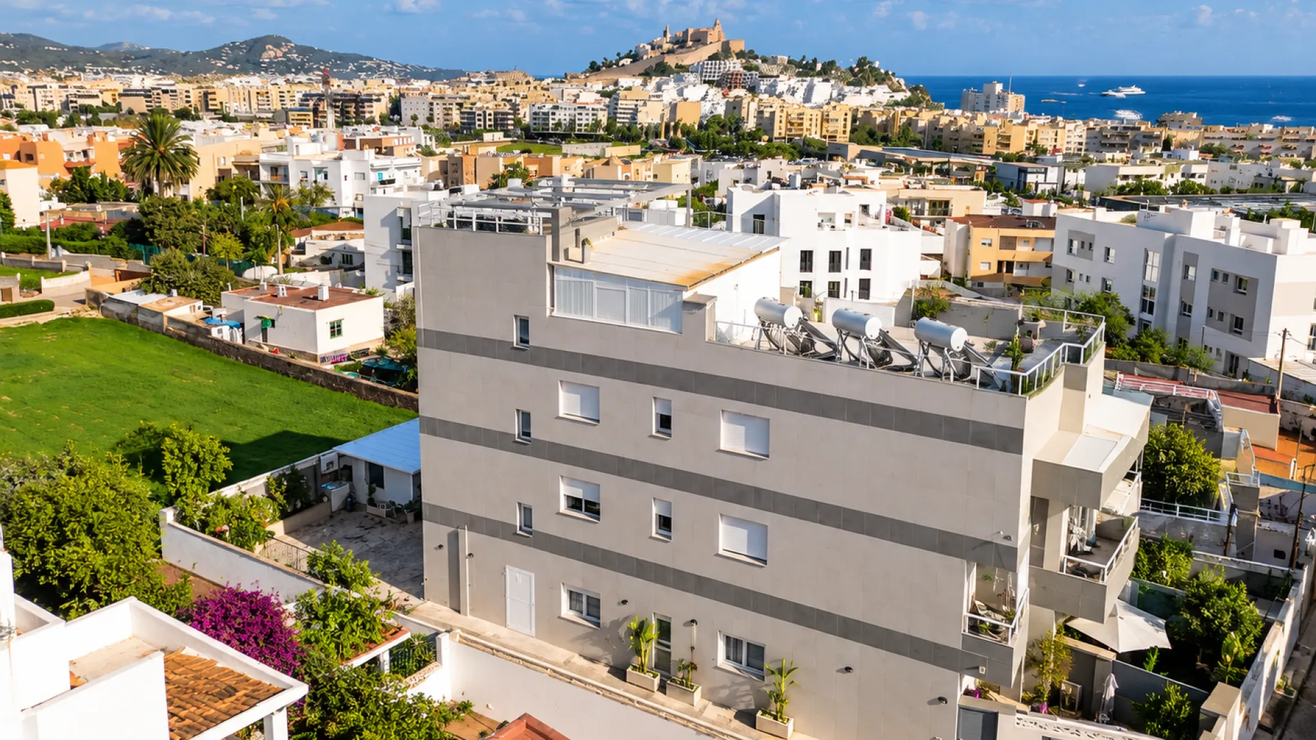 For sale Ibiza 12 bedrooms building