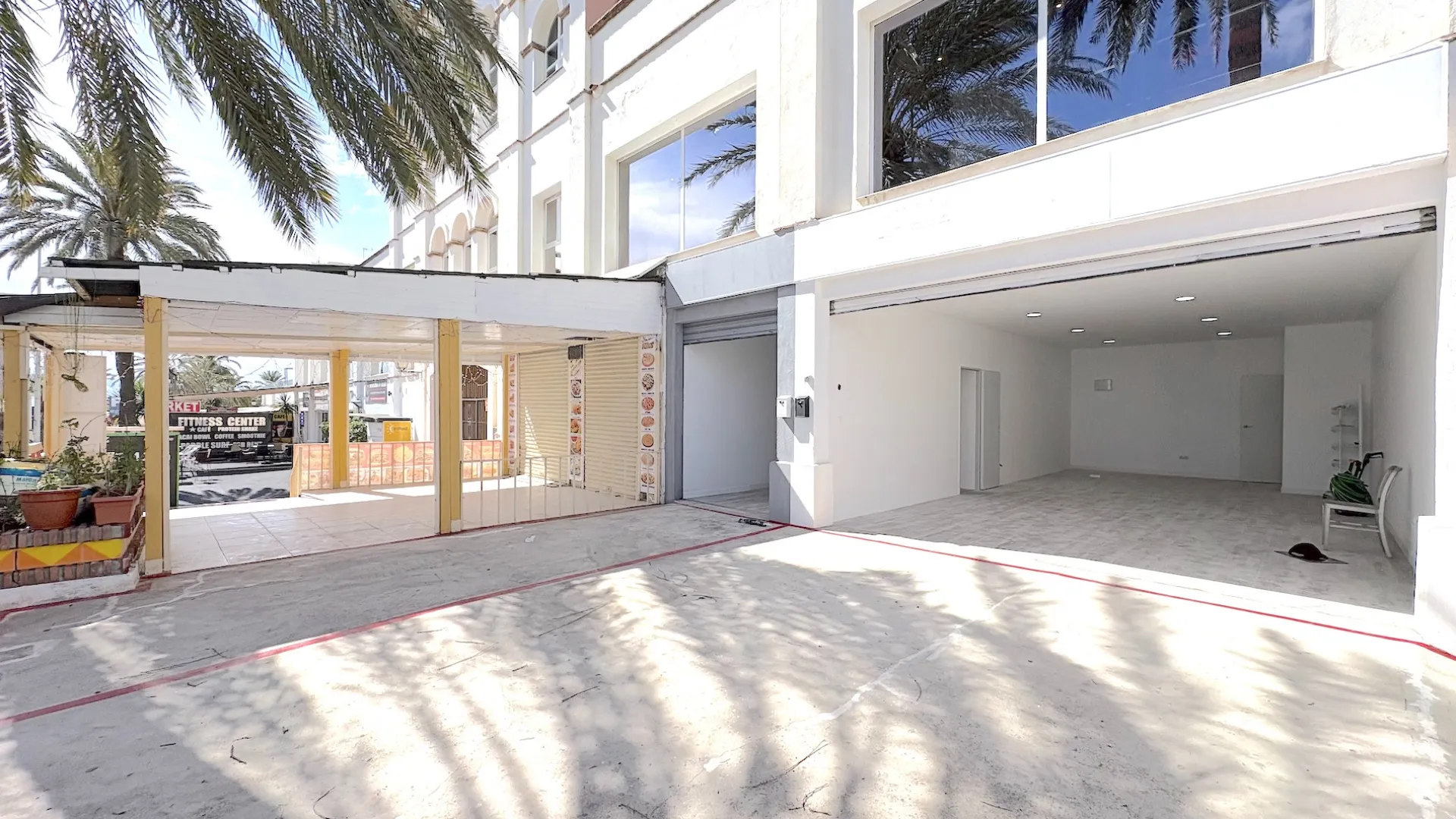 Puerto Marina, local comercial en venta