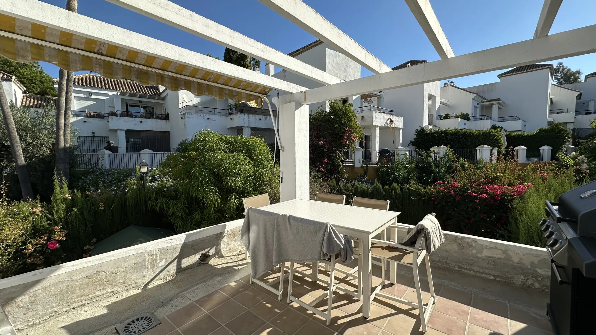 Aloha, apartamento en venta con 2 dormitorios