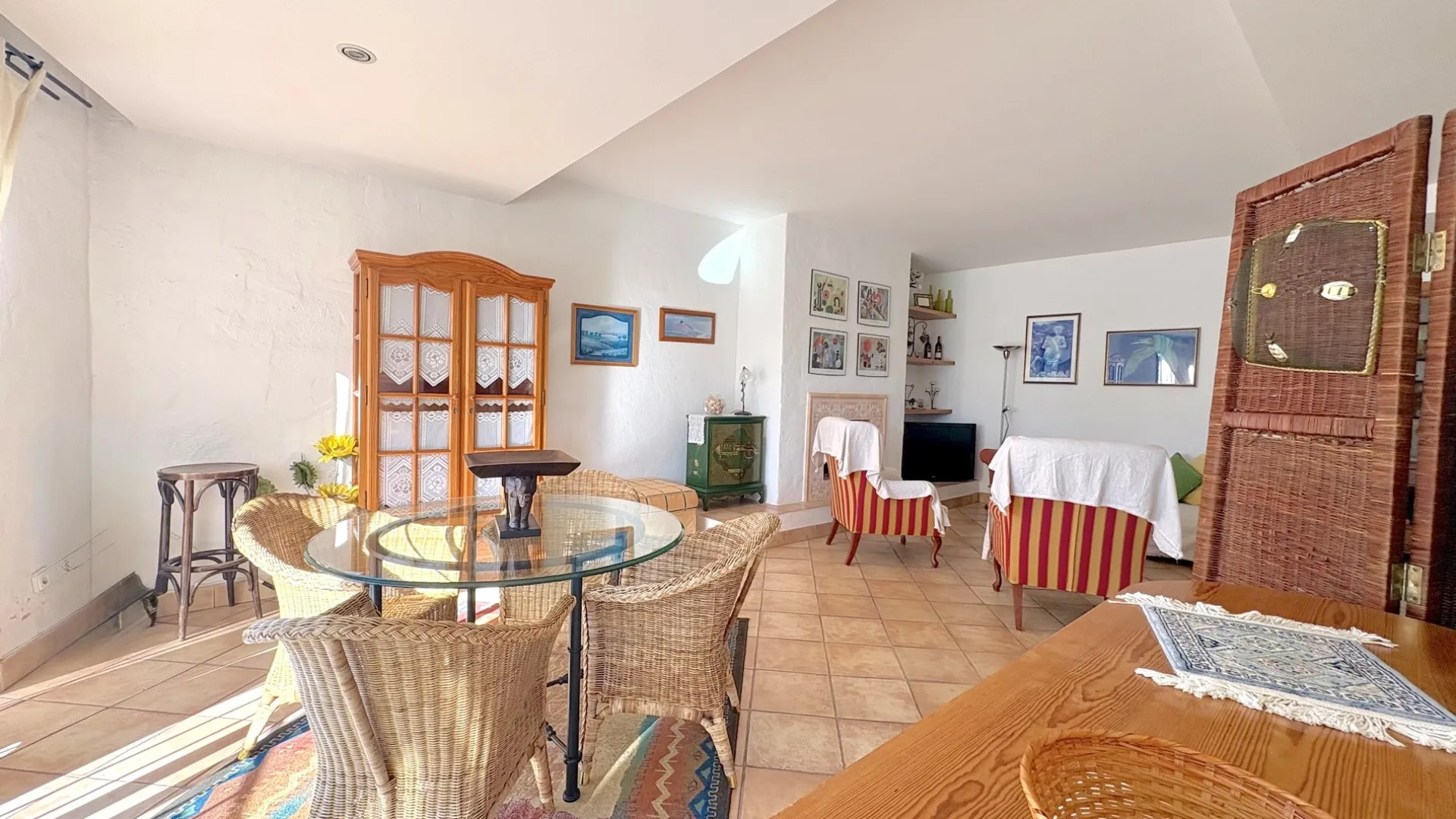Comprar apartamento de 2 dormitorios en Marbella - Puerto Banus