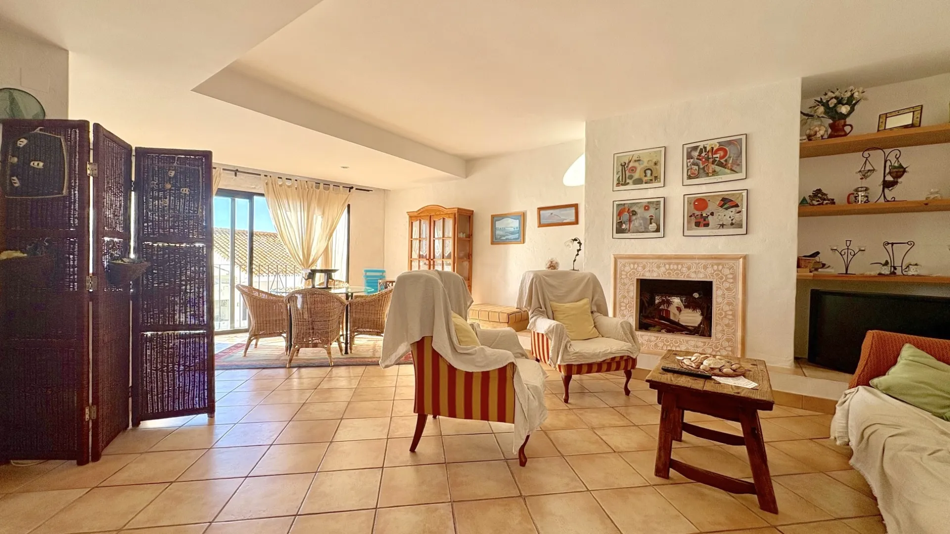 Comprar apartamento de 2 dormitorios en Marbella - Puerto Banus