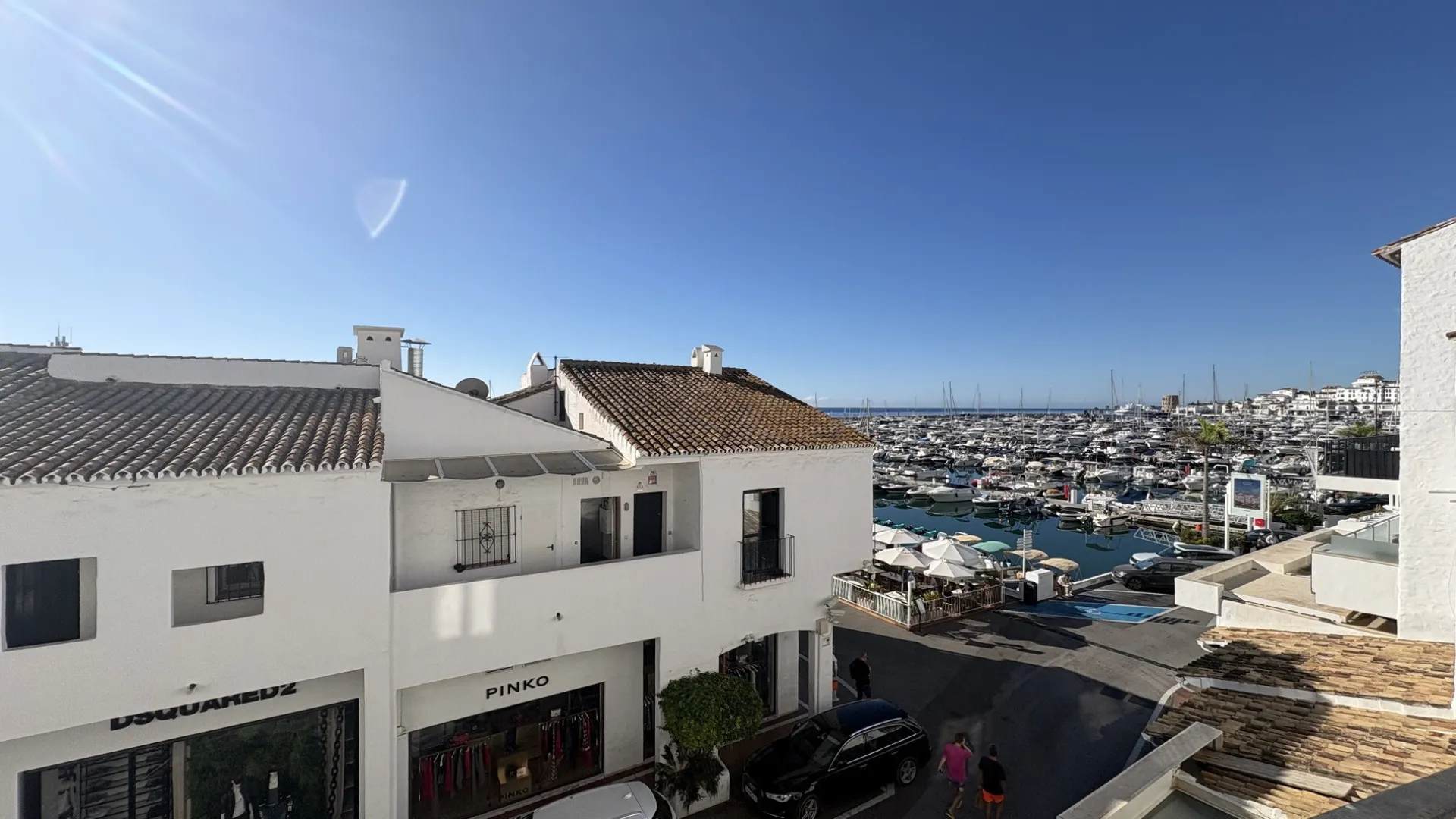 Comprar apartamento de 2 dormitorios en Marbella - Puerto Banus