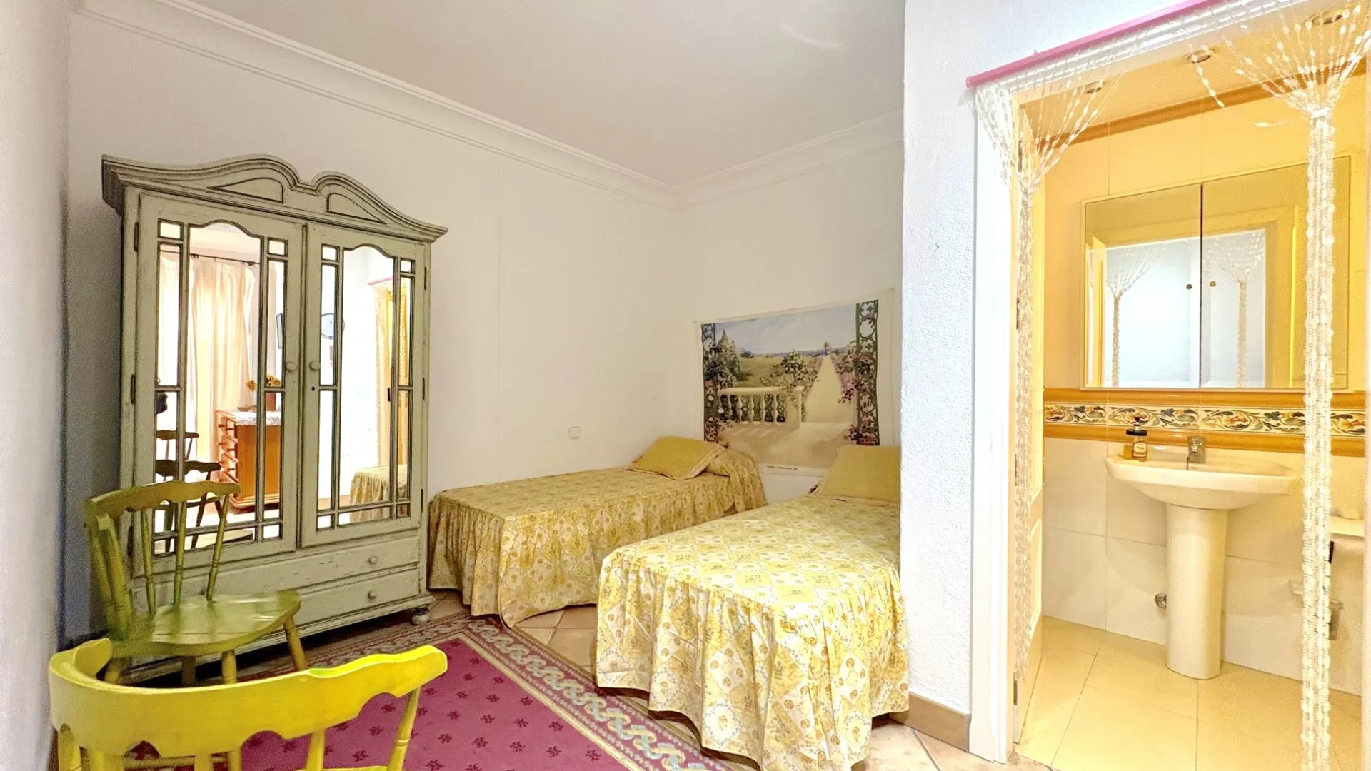 Comprar apartamento de 2 dormitorios en Marbella - Puerto Banus