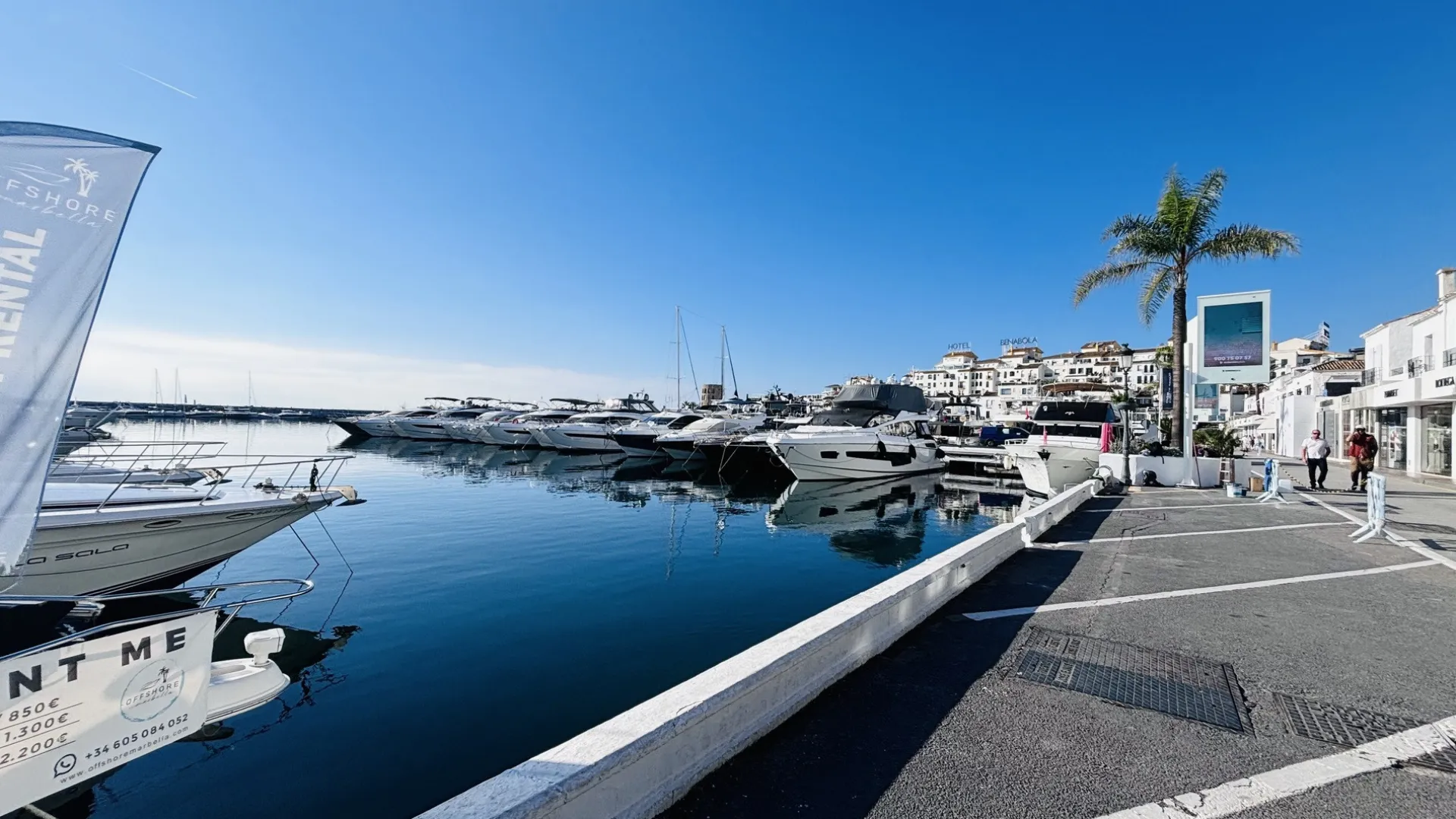 Apartamento de 3 dormitorios en venta en Marbella - Puerto Banus