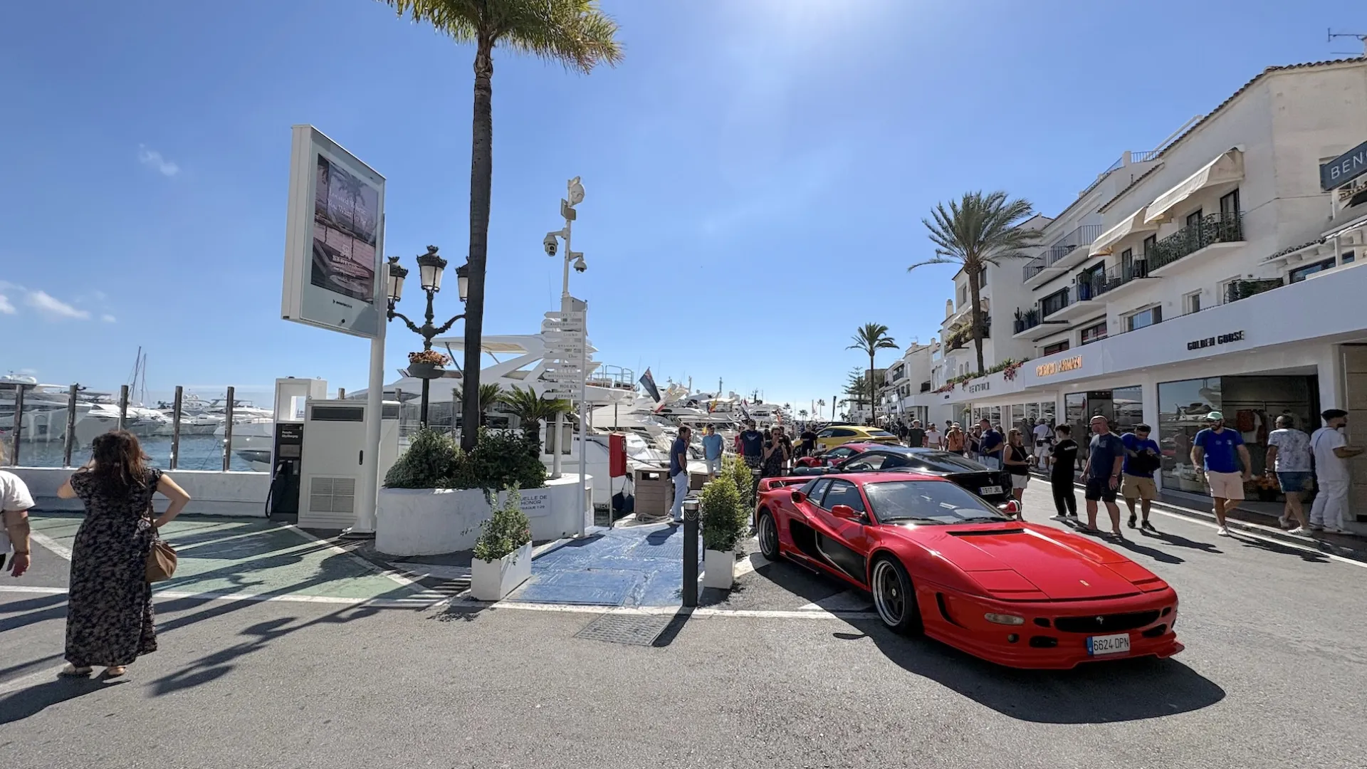 Apartamento de 3 dormitorios en venta en Marbella - Puerto Banus