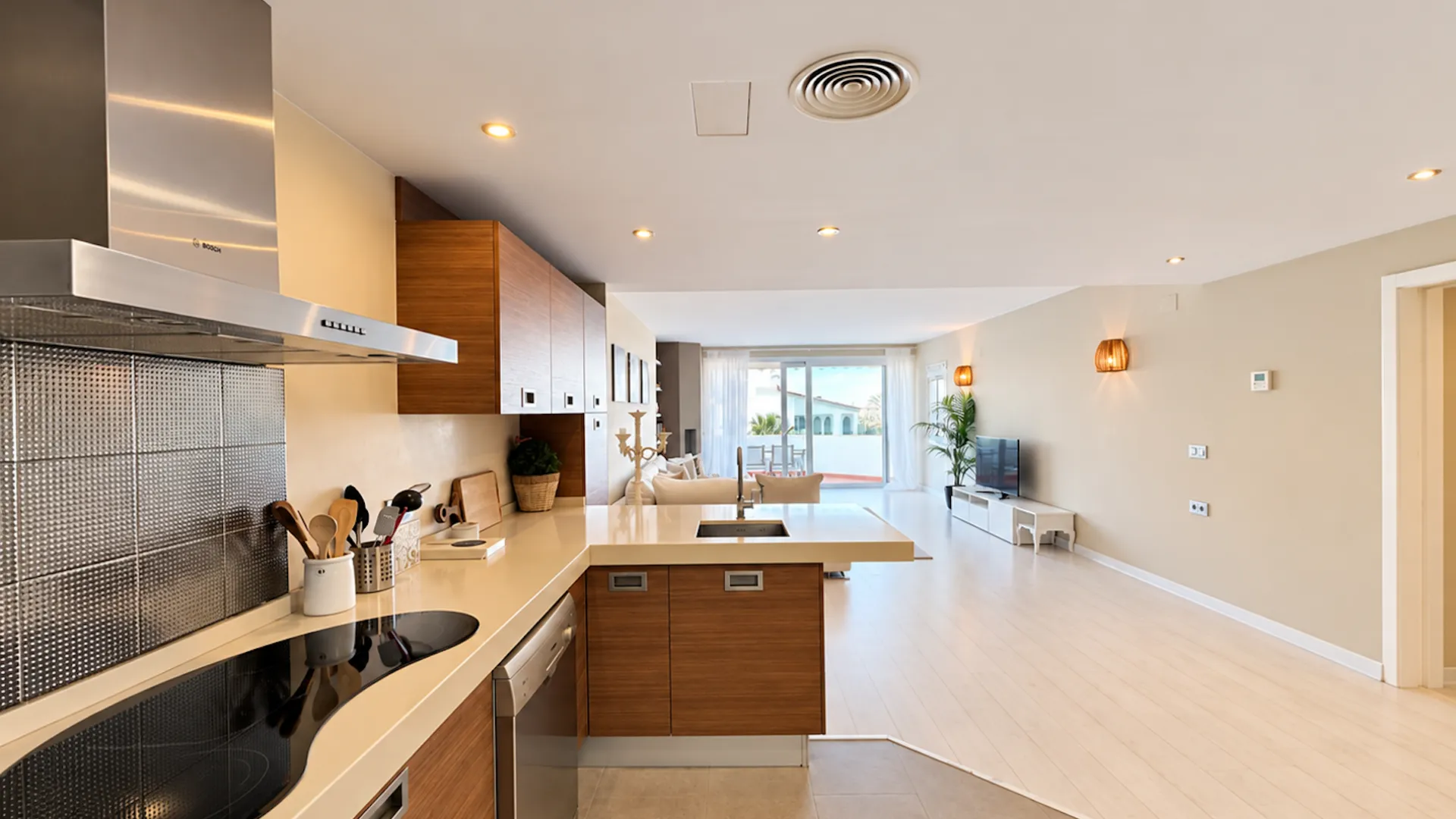 Apartamento de 3 dormitorios en venta en Marbella - Puerto Banus