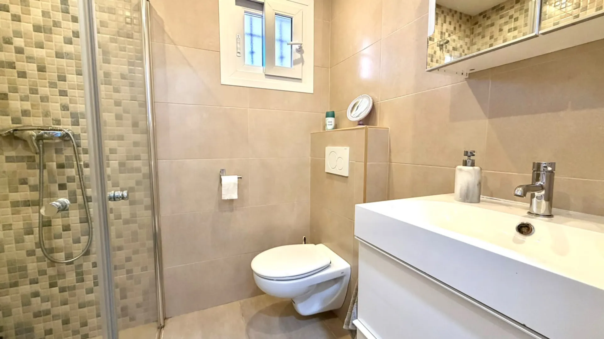 El Faro apartment for sale