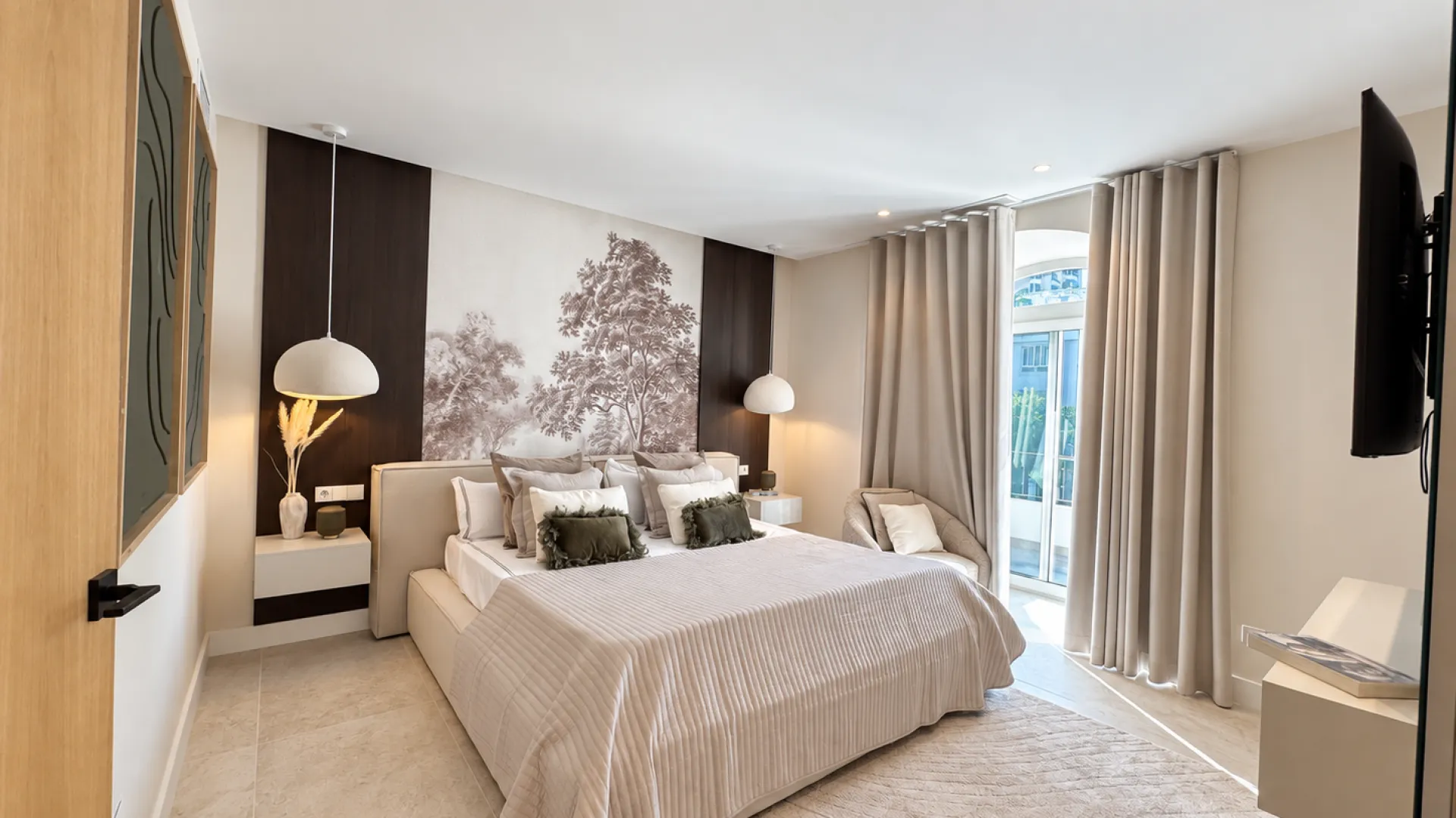 Atico duplex en venta en Aloha Gardens