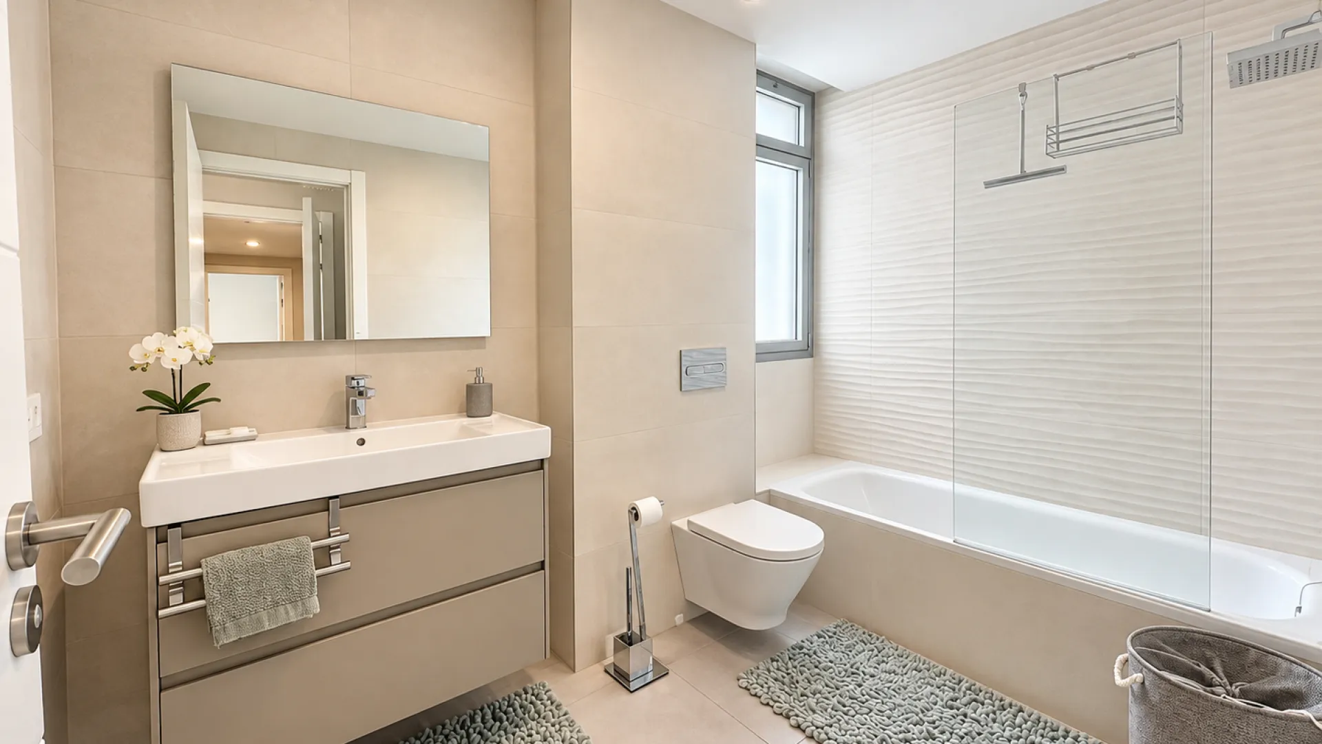 Apartment for sale in Elviria with 3 bedrooms