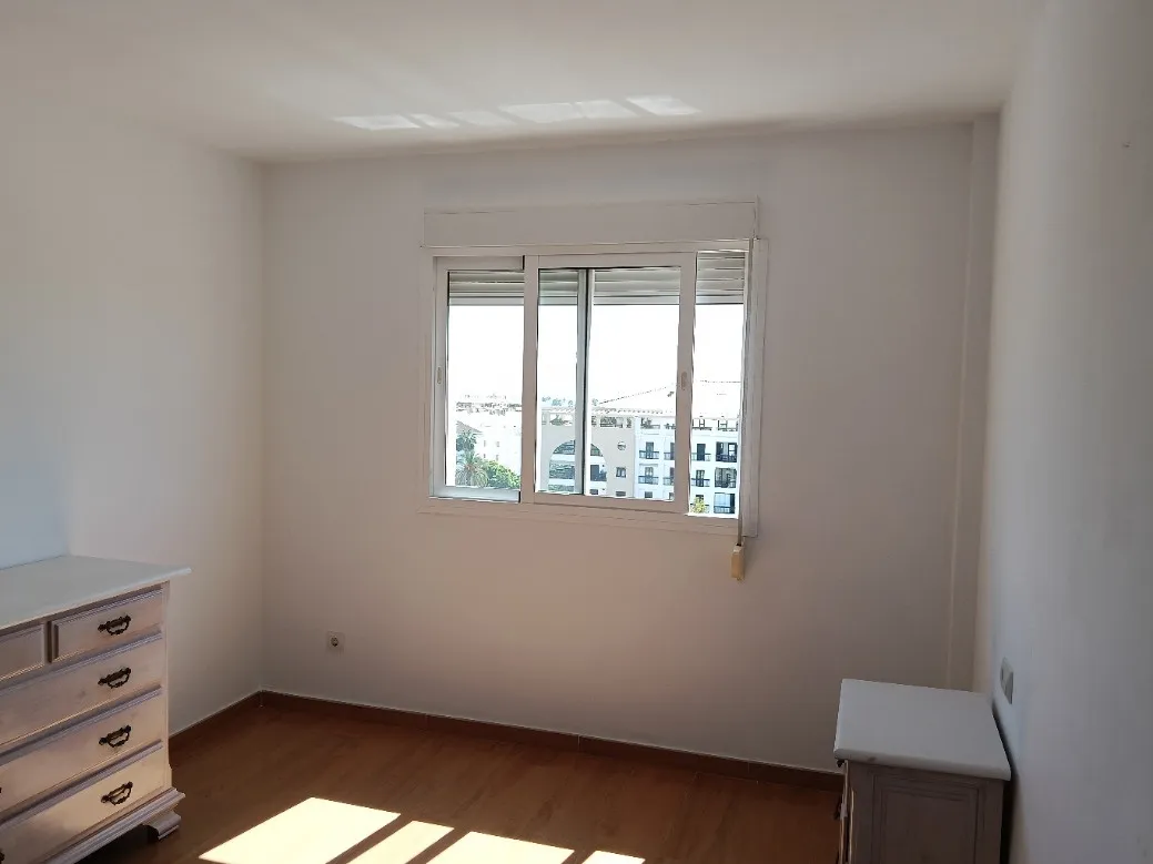 Piso a la venta de 3 dormitorios en San Pedro de Alcantara