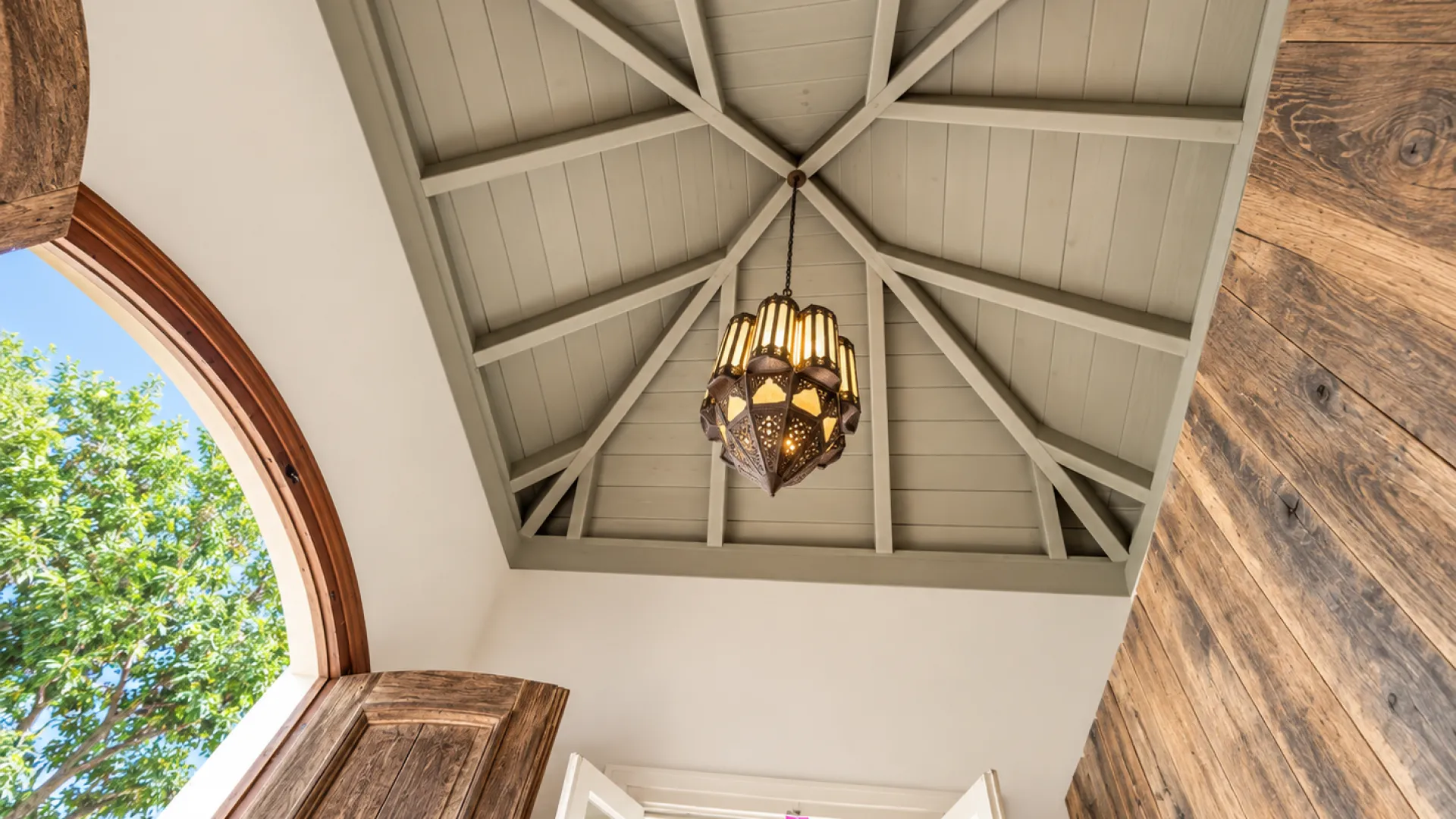 For sale 4 bedrooms chalet in Bello Horizonte