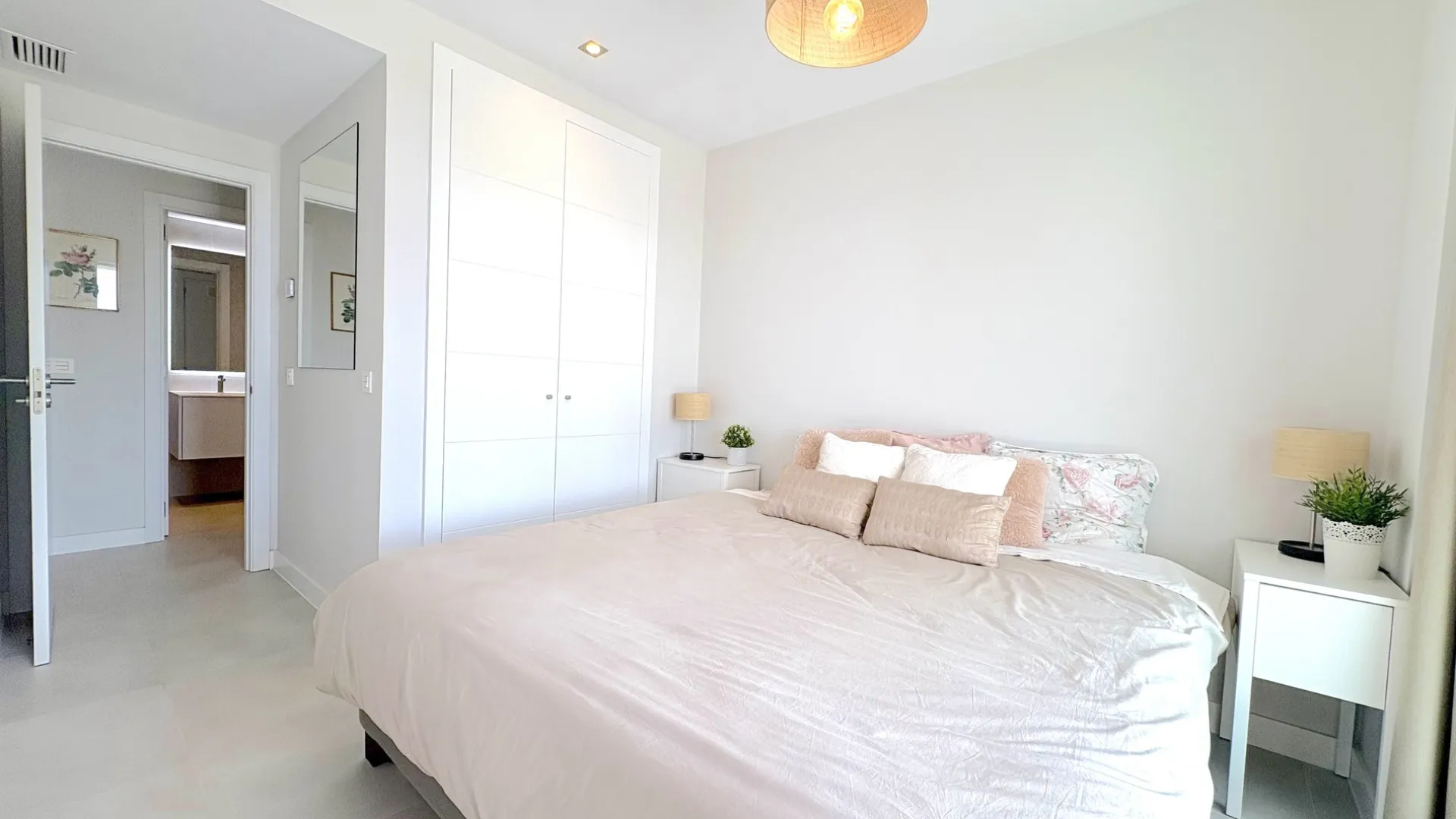 2 bedrooms ground floor apartment in El Chaparral for sale