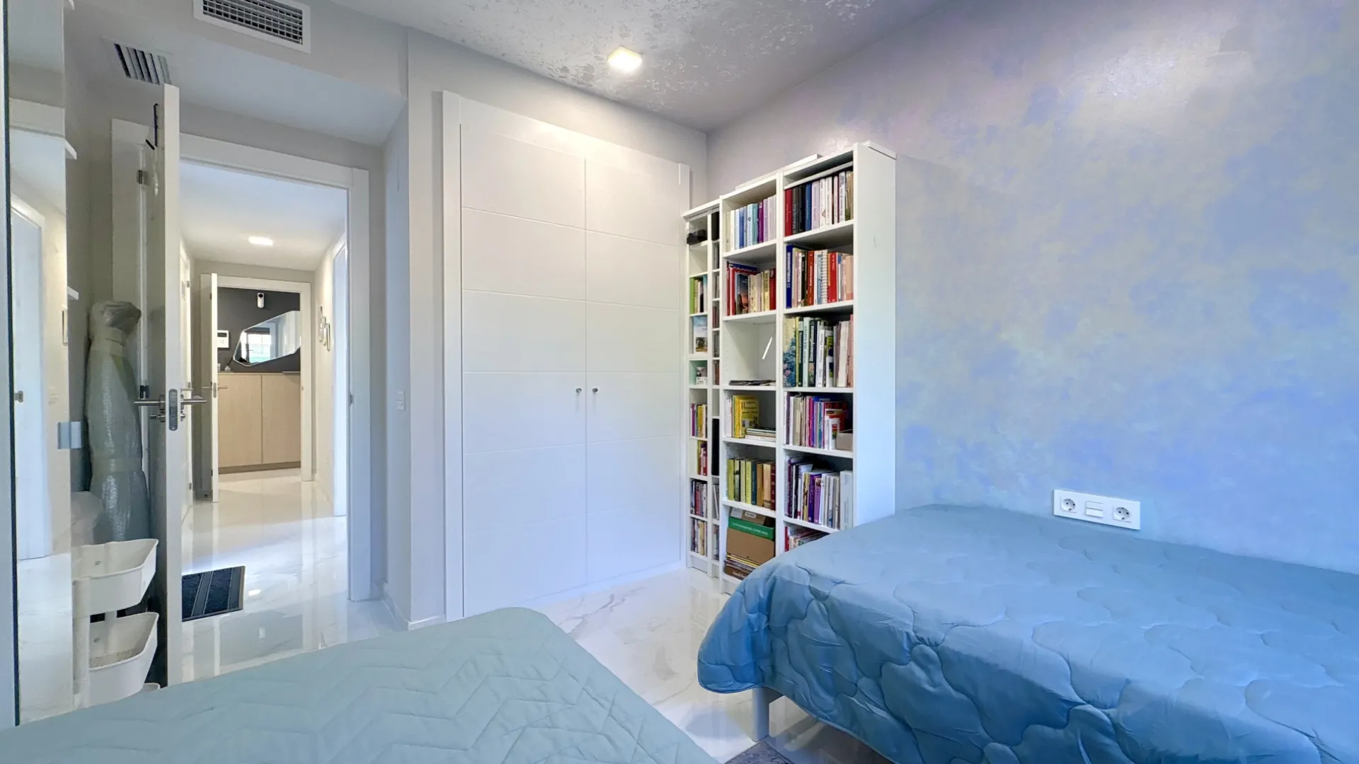 Ground floor apartment for sale in El Chaparral