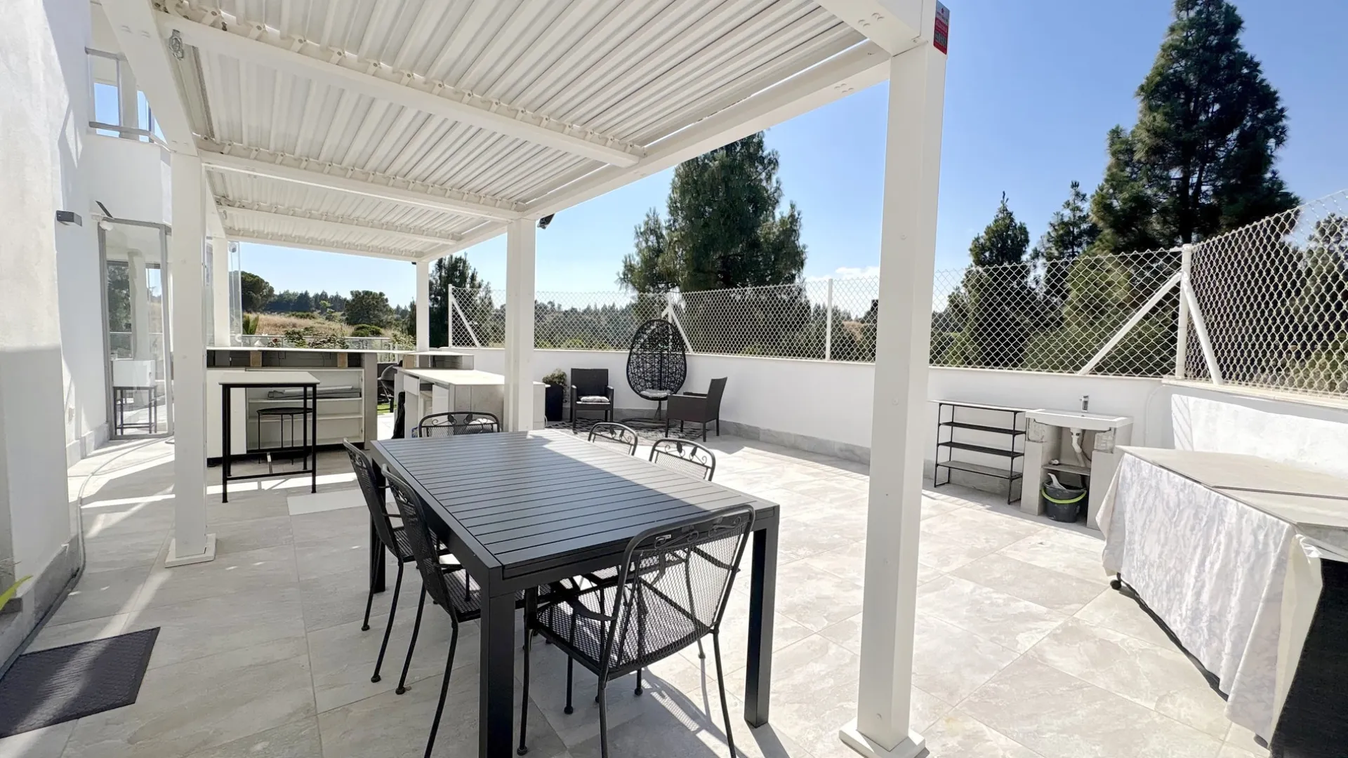 Ground floor apartment for sale in El Chaparral