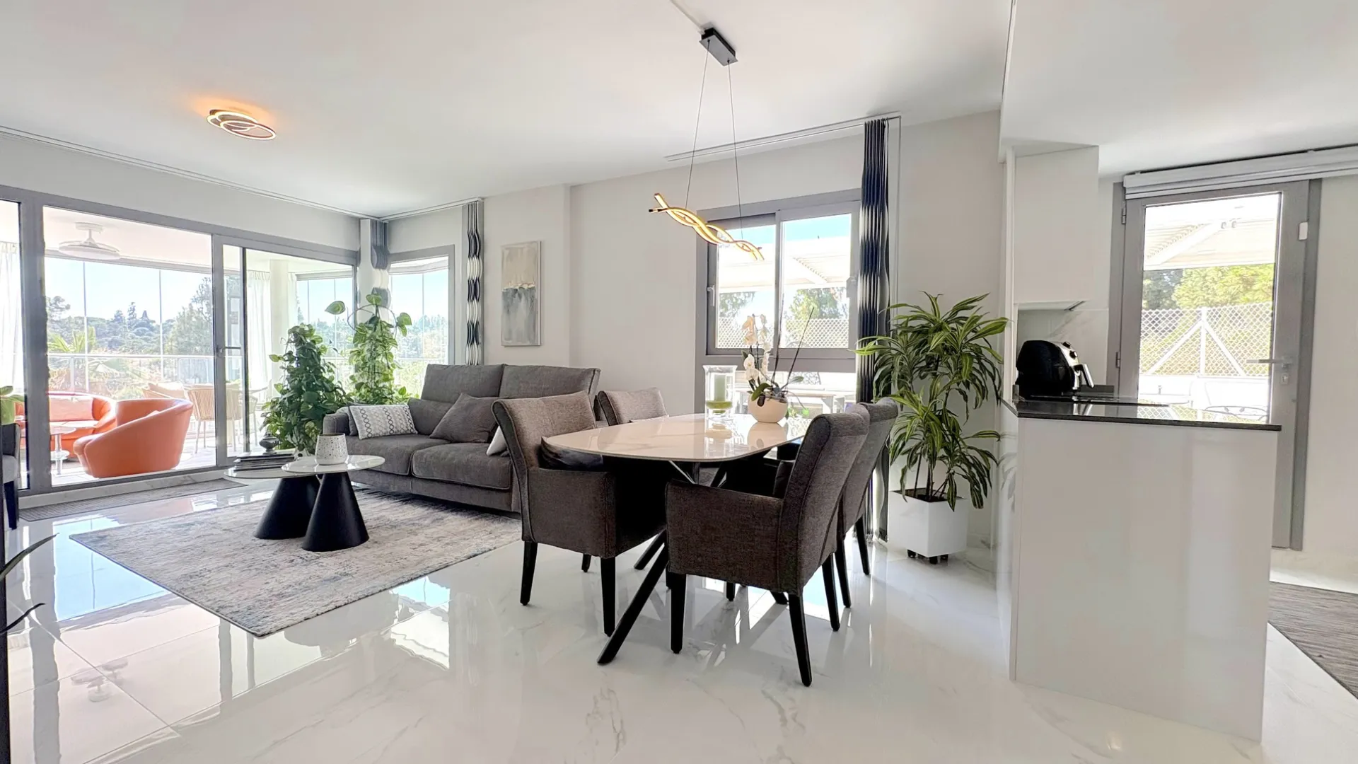 Ground floor apartment for sale in El Chaparral