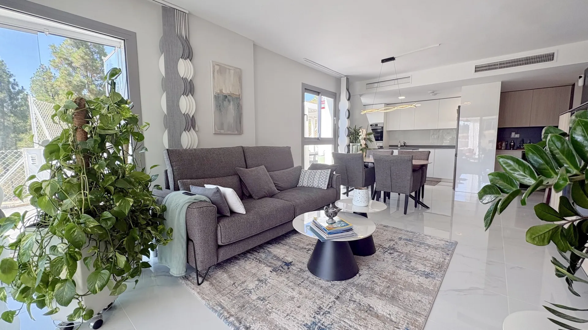 Ground floor apartment for sale in El Chaparral