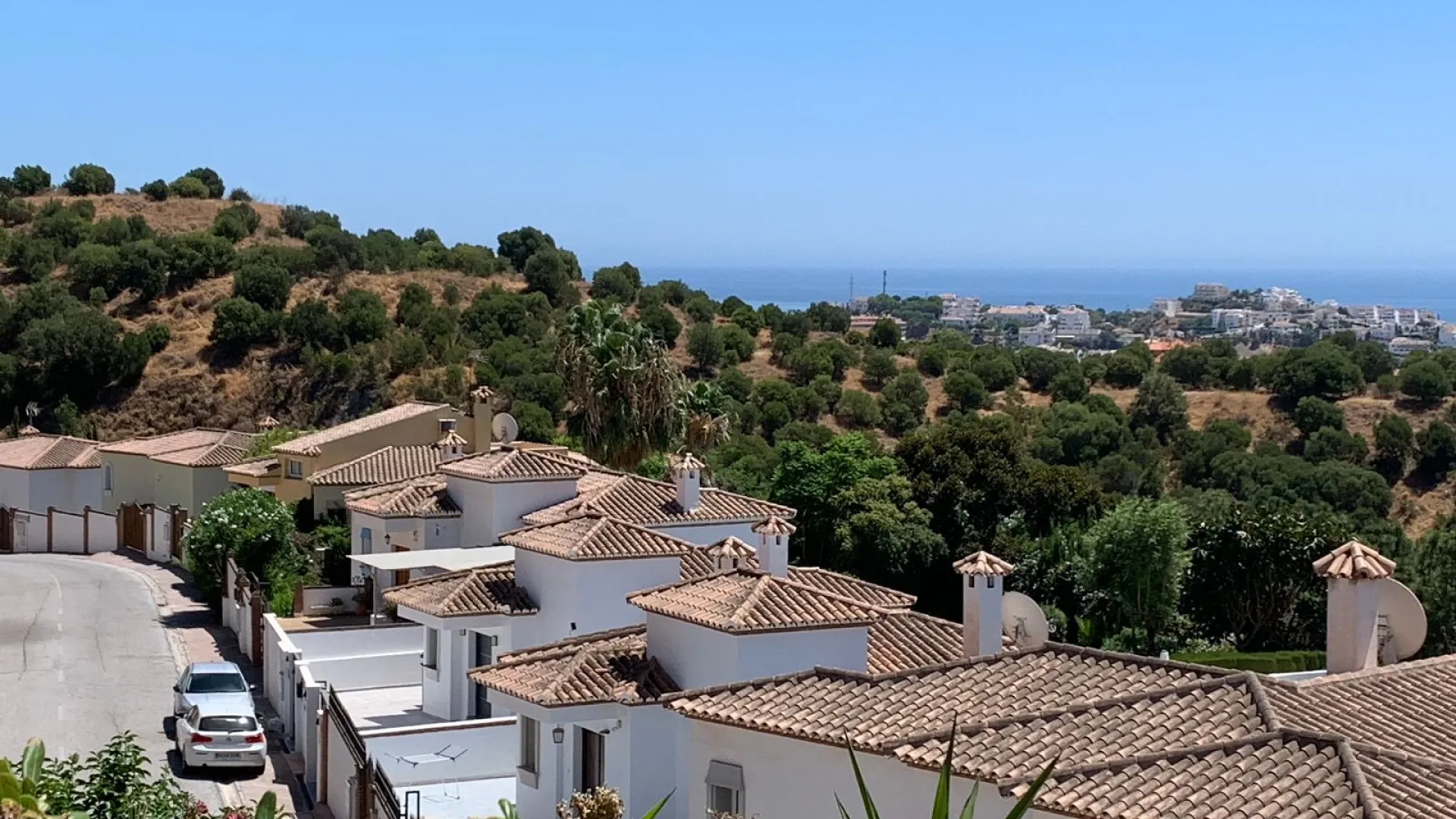 Ground floor apartment for sale in Sitio de Calahonda with 2 bedrooms