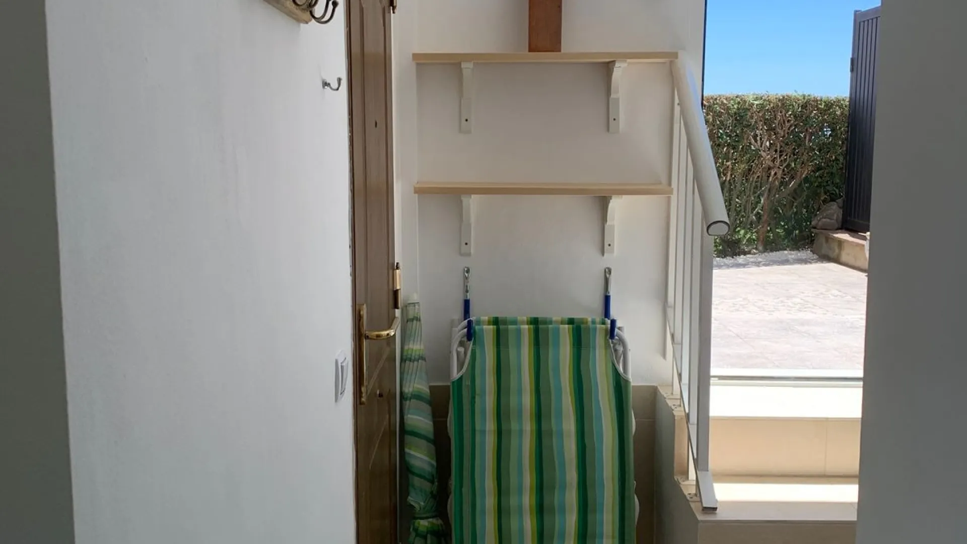 Ground floor apartment for sale in Sitio de Calahonda with 2 bedrooms