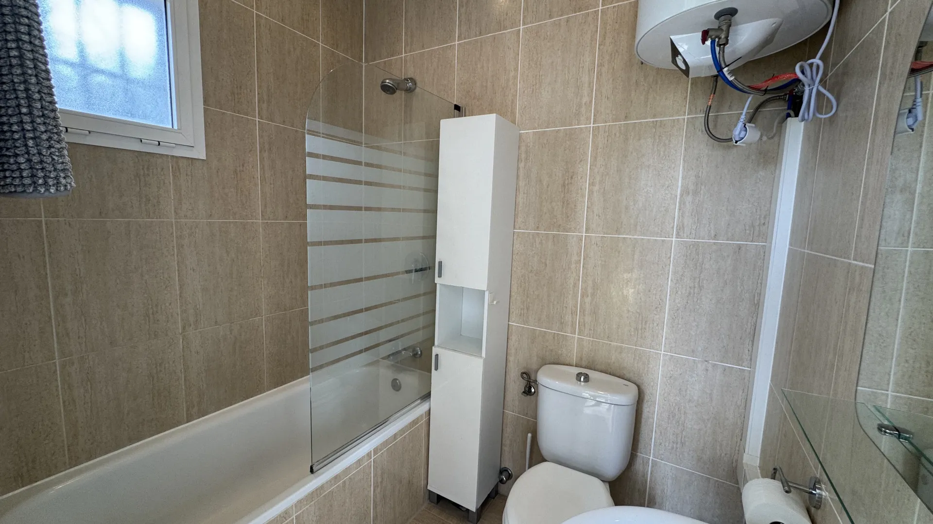 Ground floor apartment for sale in Sitio de Calahonda with 2 bedrooms