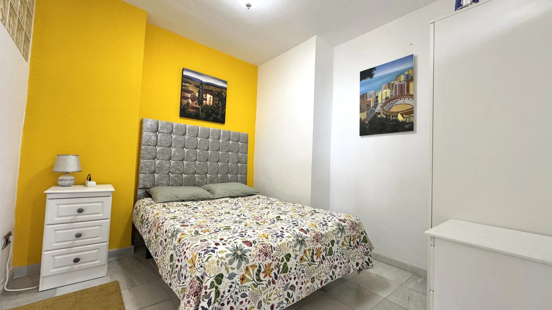 Ground floor apartment for sale in Sitio de Calahonda with 2 bedrooms