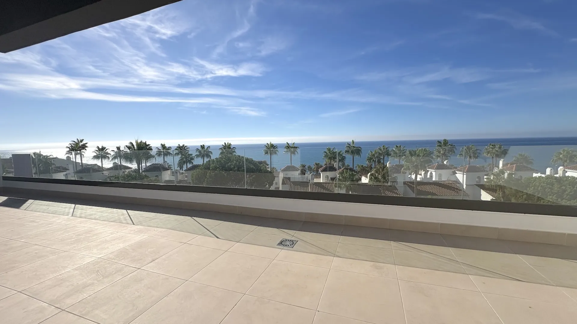 Playamarina, Ático de 3 dormitorios a la venta
