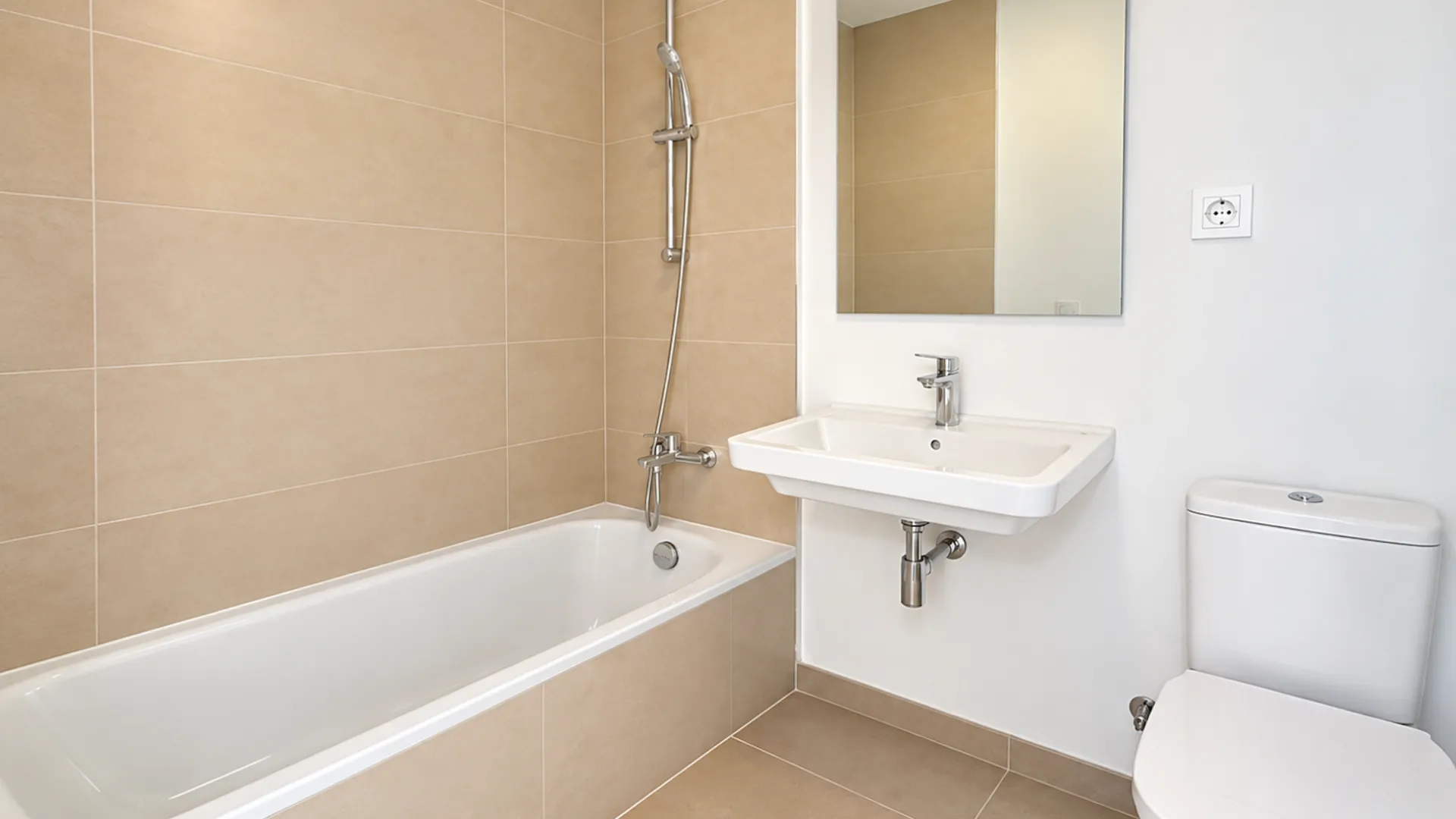 Apartment with 3 bedrooms for sale in Playamarina