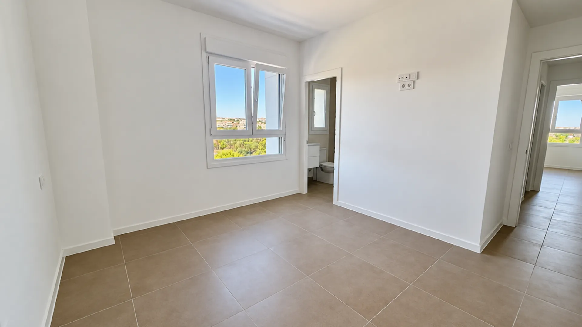 Apartment with 3 bedrooms for sale in Playamarina