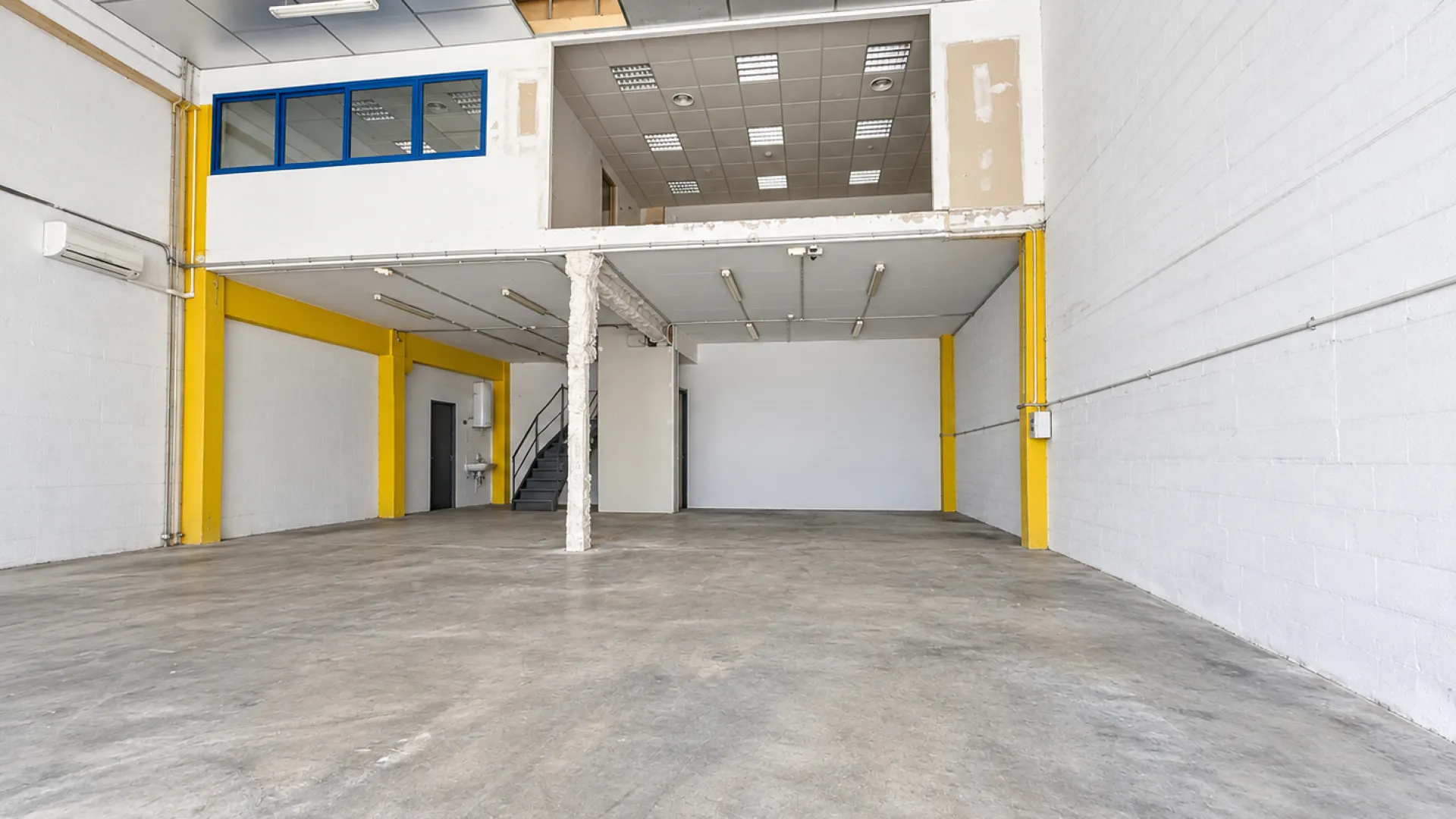 For sale San Pedro de Alcantara store room