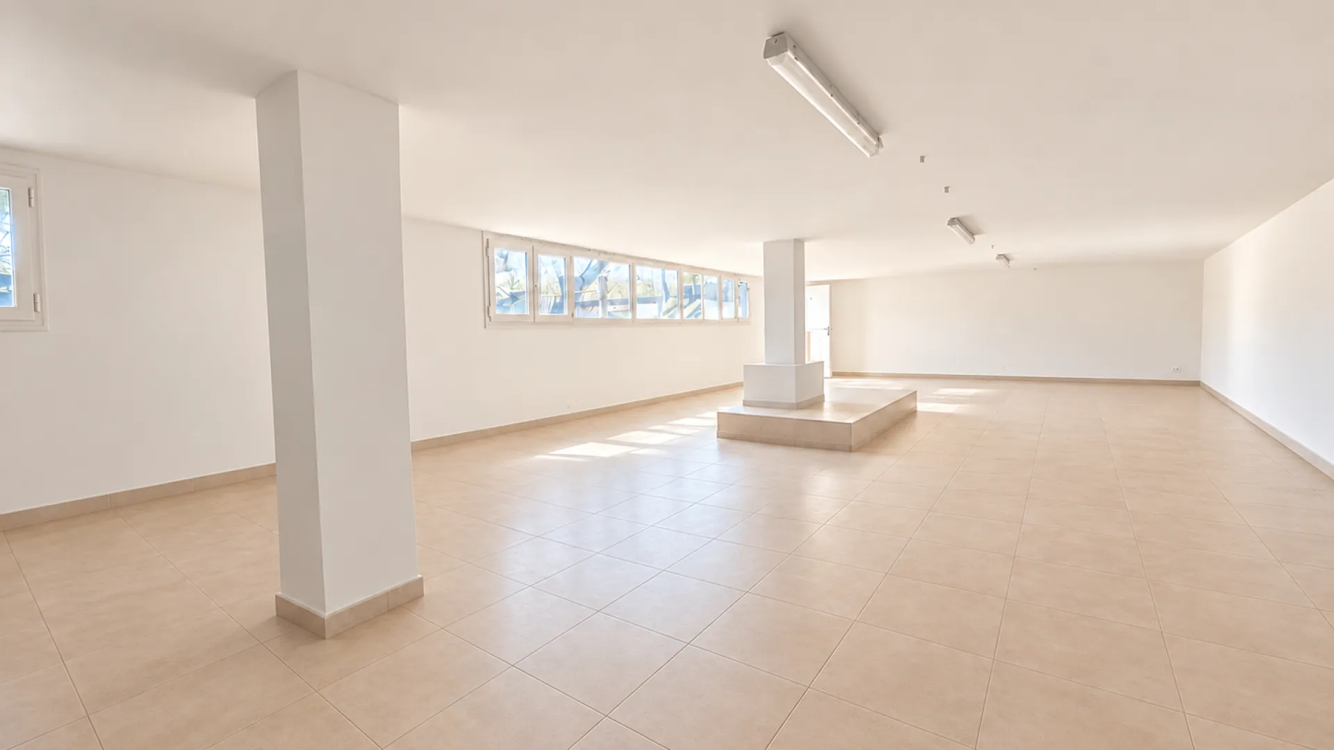 3 bedrooms apartment in Lomas de los Monteros for sale