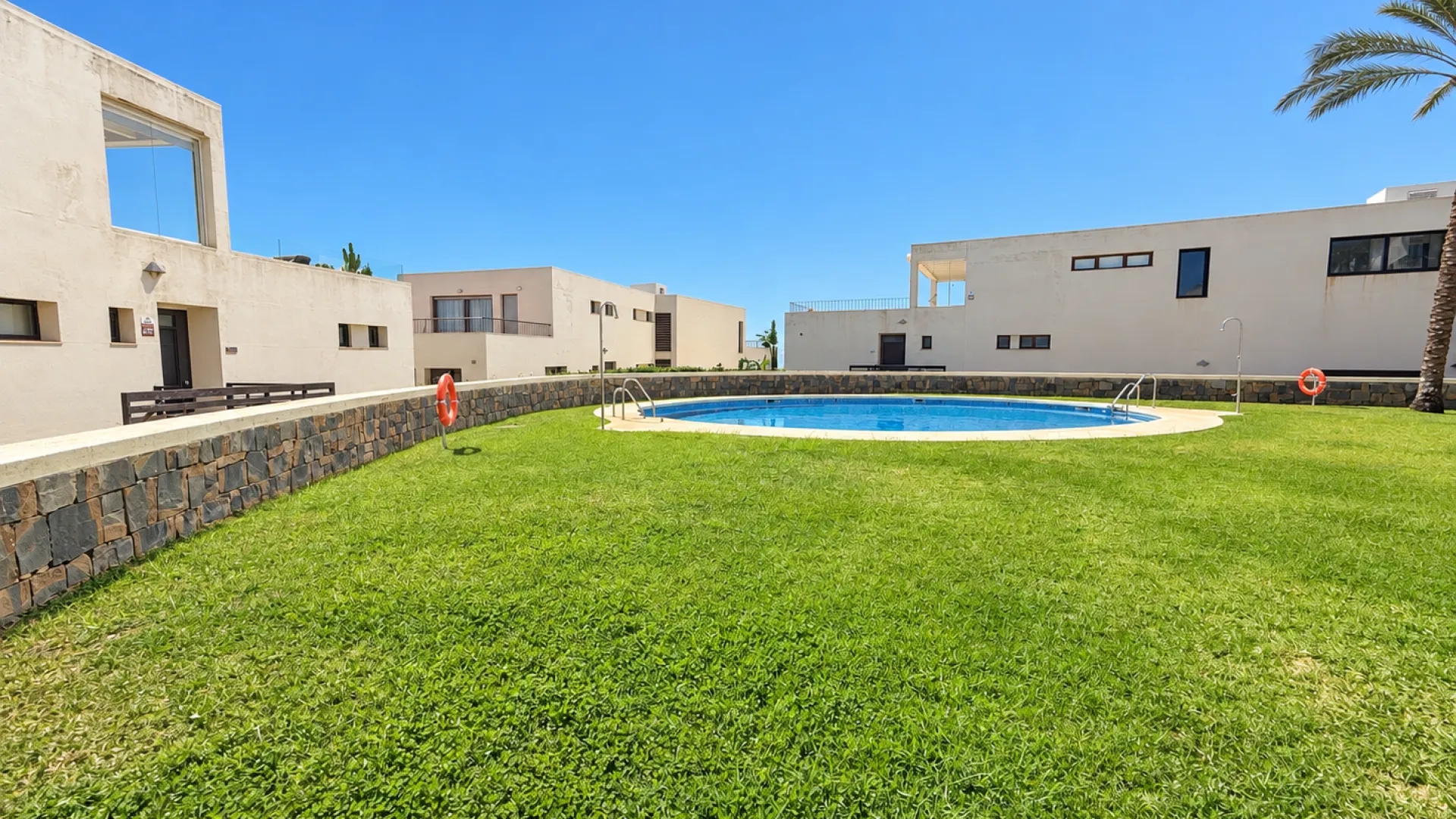 3 bedrooms apartment in Lomas de los Monteros for sale